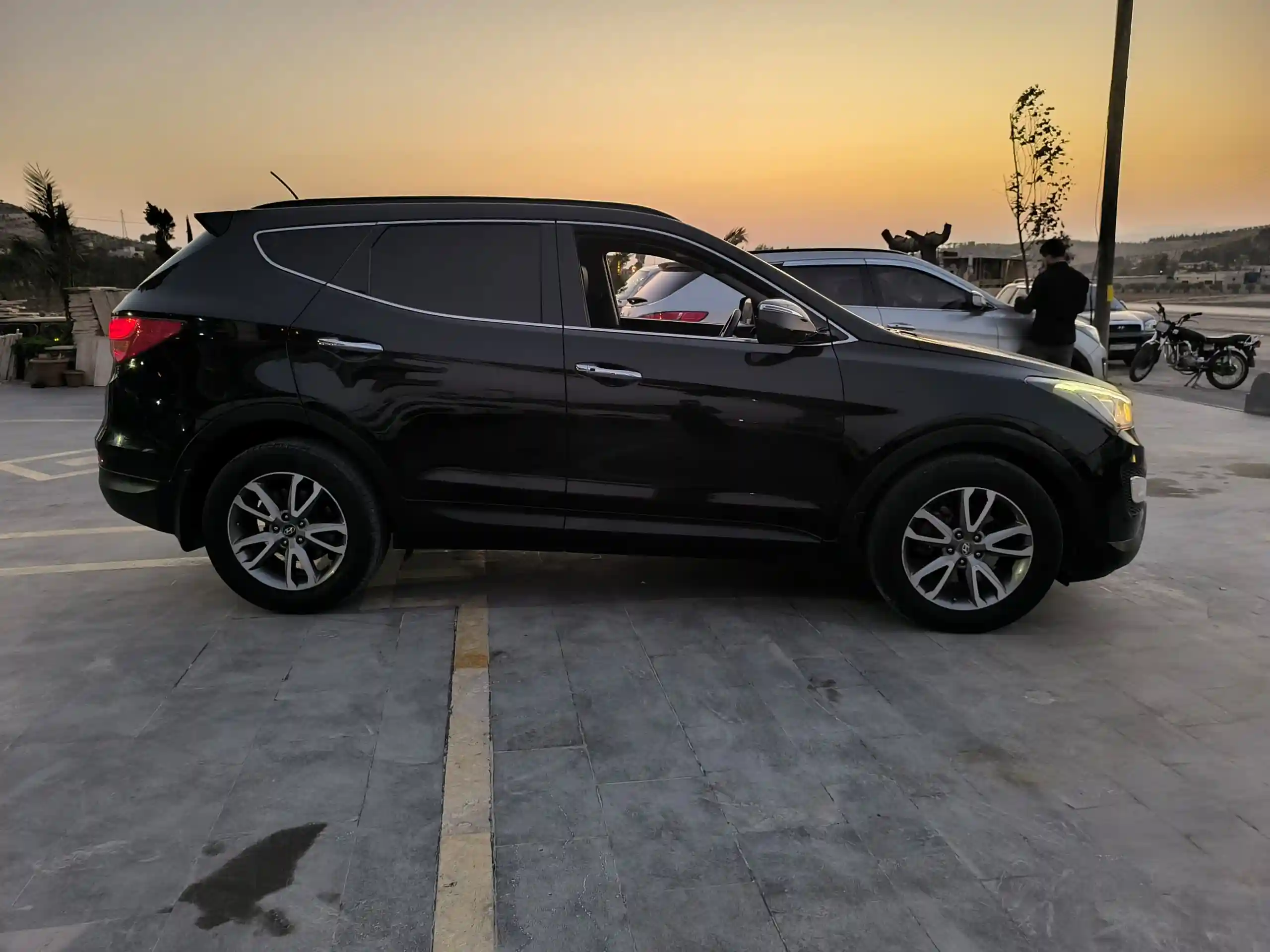 kilometrage car sale hyundai santa fe evgt suv used 2013 aleppo op image