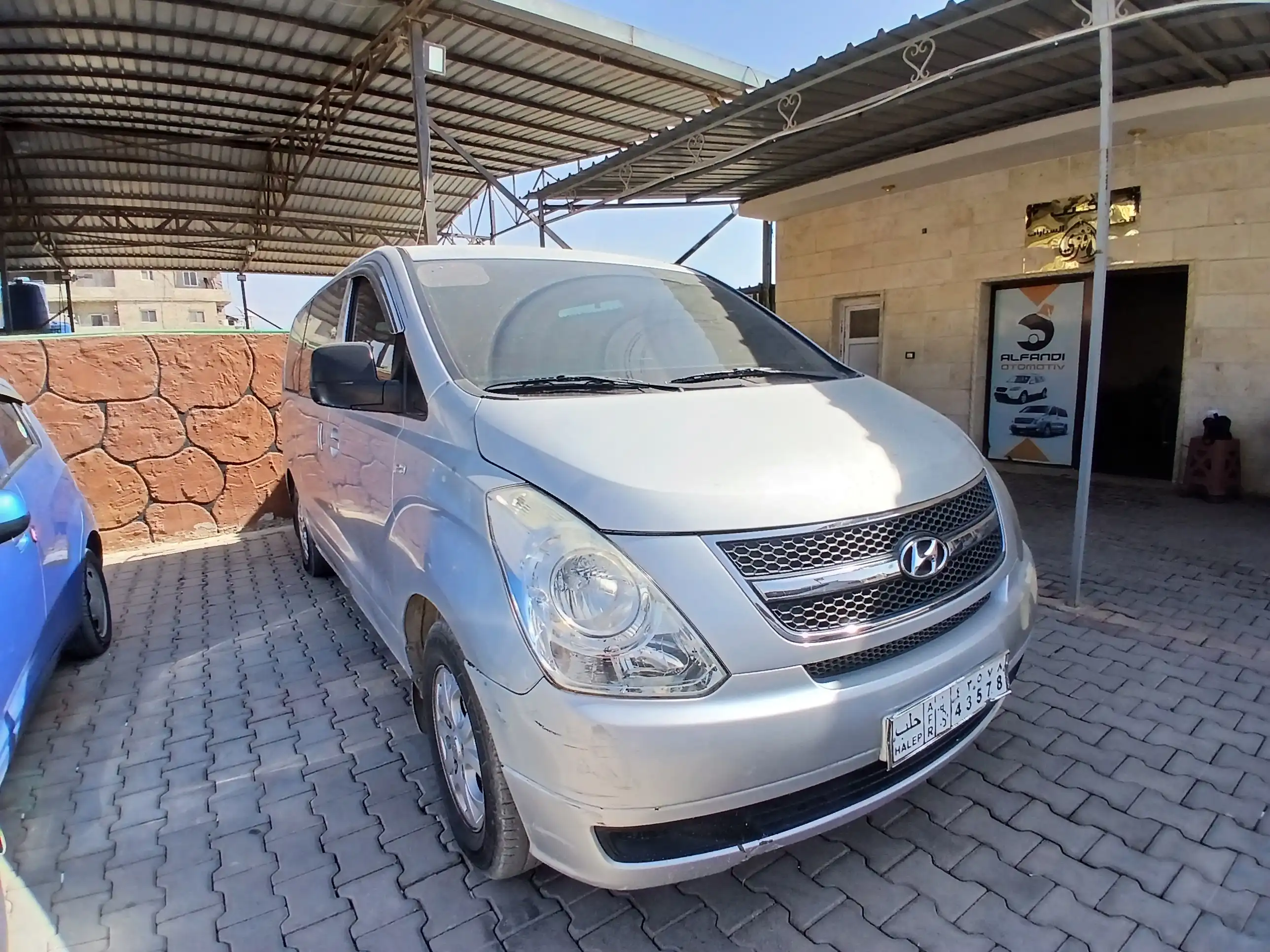 kilometrage car sale hyundai grand starex cvx van used 2010 aleppo bm image