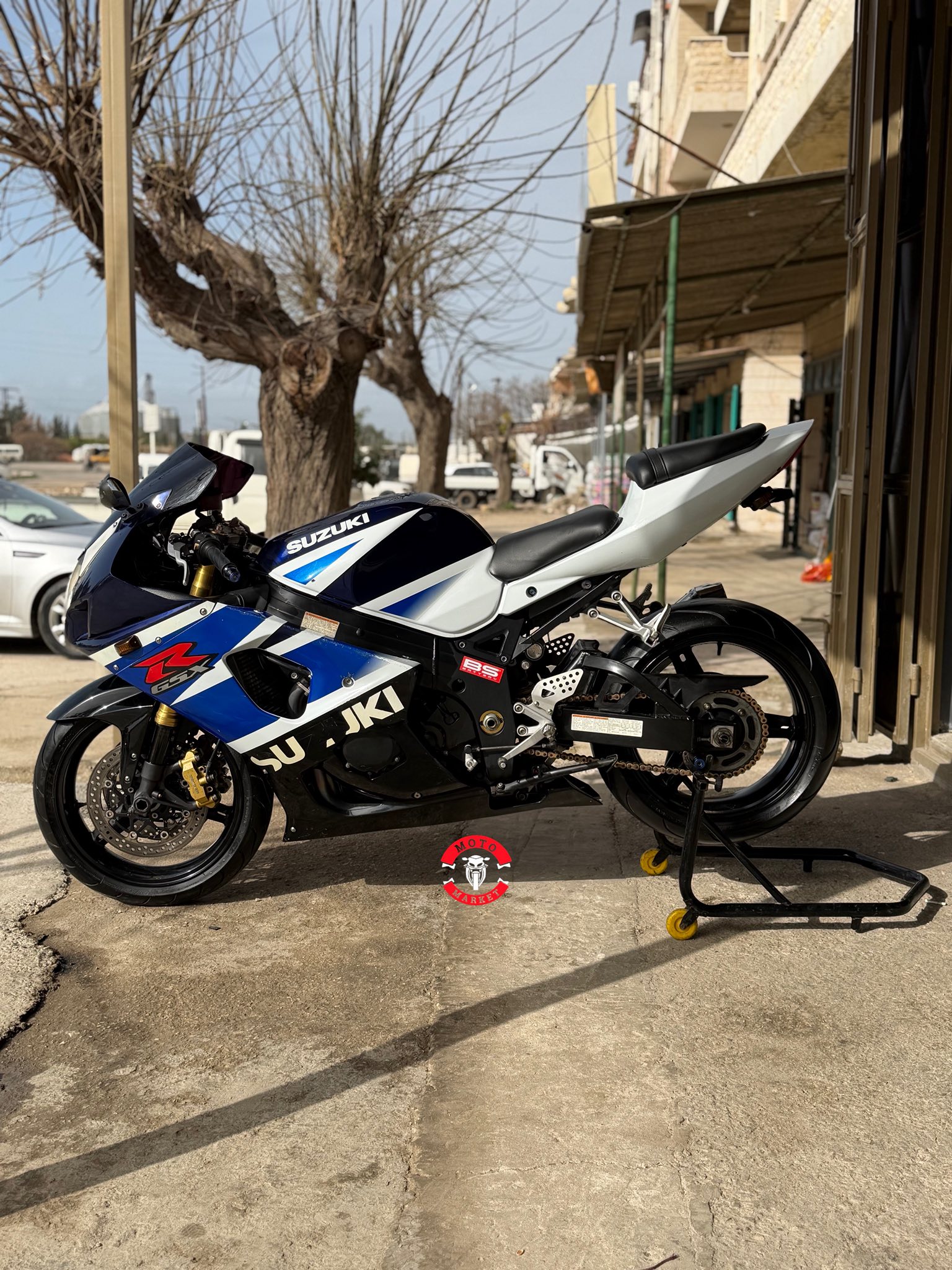 kilometrage motorbike suzuki gsxr r1000 sport used 2004 tartus bq image