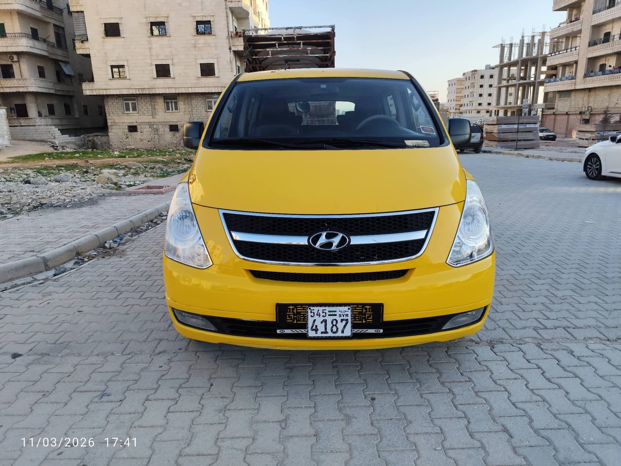 kilometrage car sale hyundai grand starex cvx van used 2009 aleppo oq image