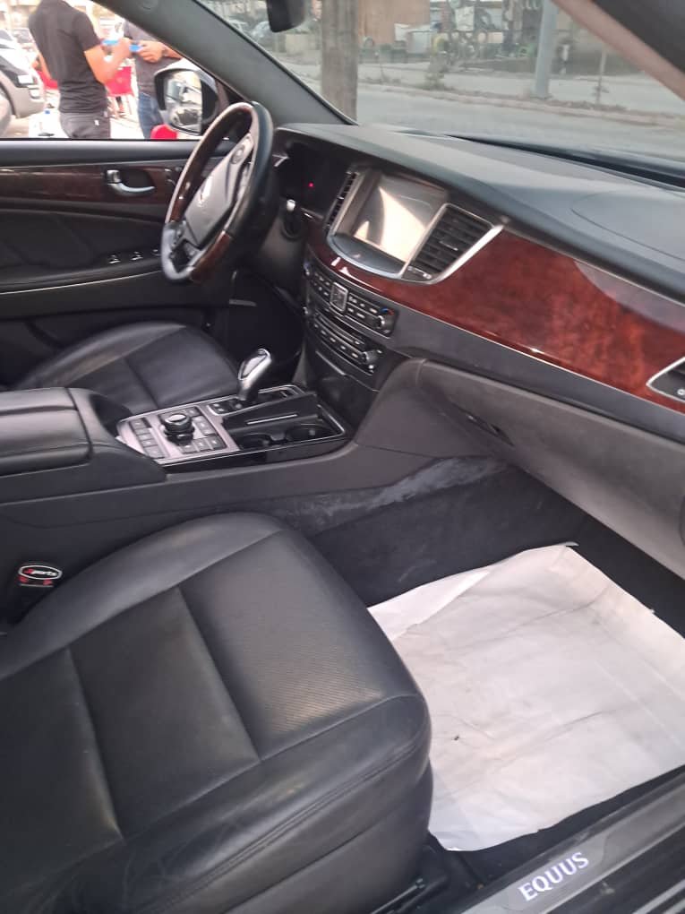 kilometrage car sale hyundai equus vs 380 sedan used 2015 aleppo pc image