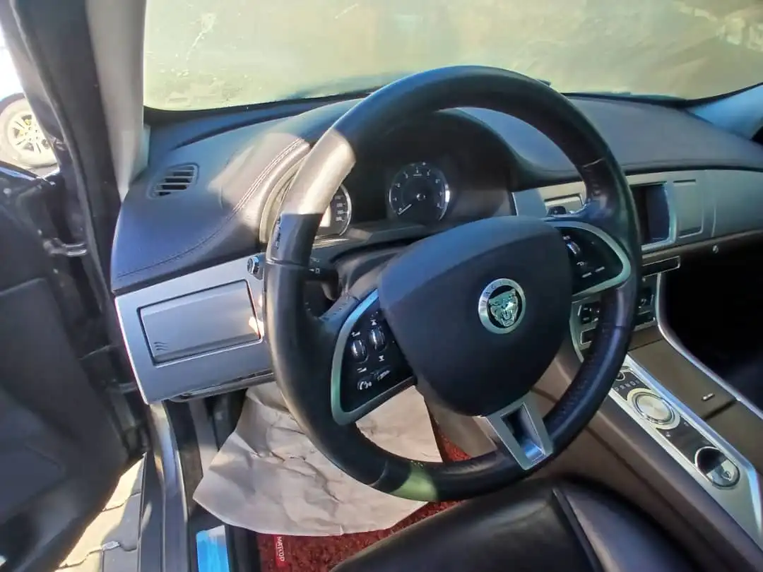 kilometrage car sale jaguar xf r dynamic sedan used 2013 aleppo yz image