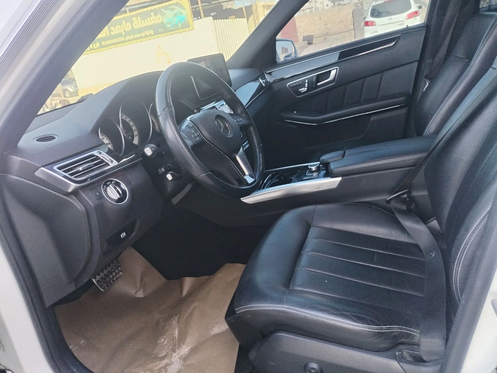 kilometrage car sale mercedes benz e class e 220 bluetec sedan used 2016 aleppo dg image