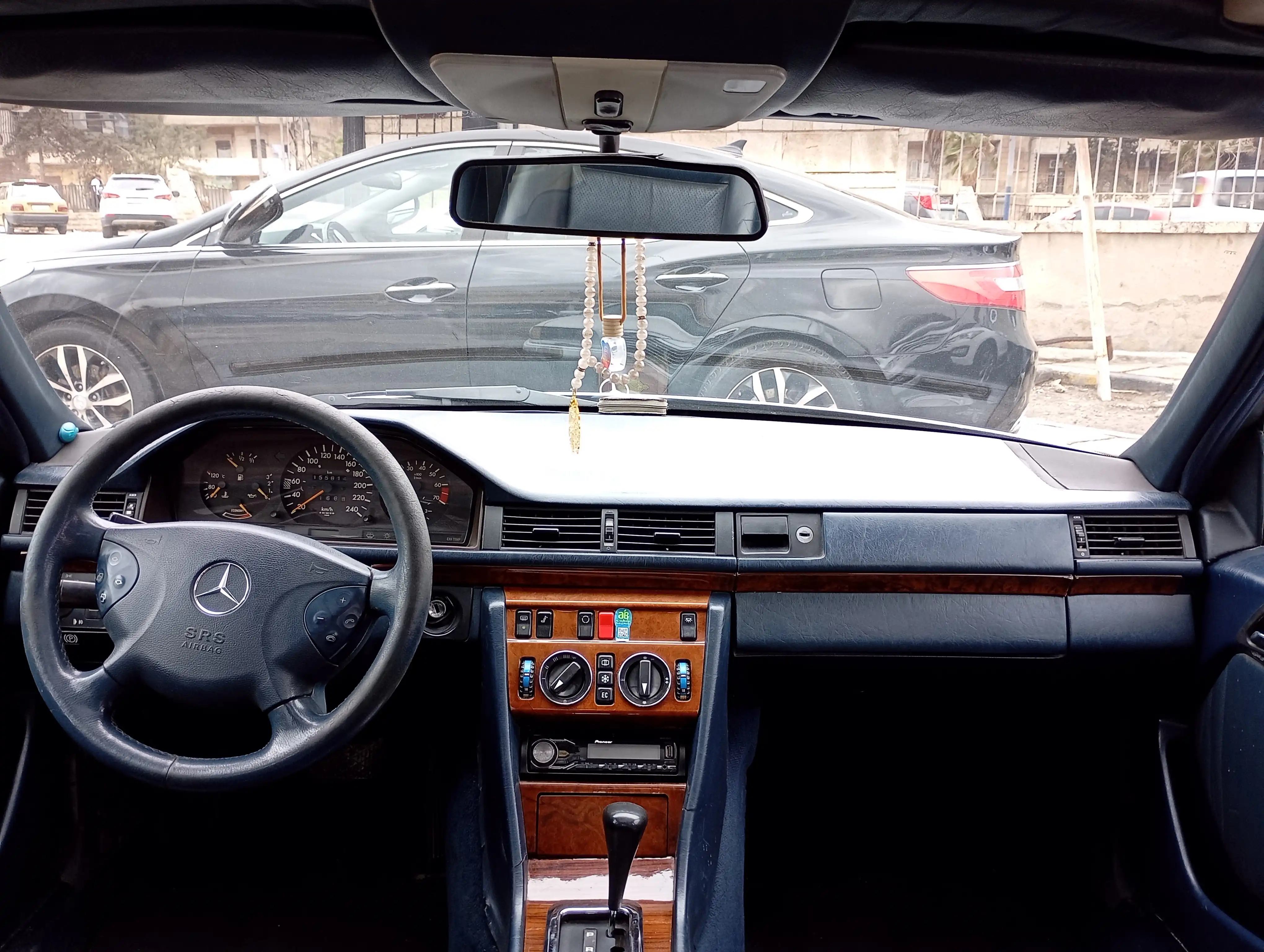 kilometrage car sale mercedes benz e class e 350 4matek sedan used 2007 aleppo wz image