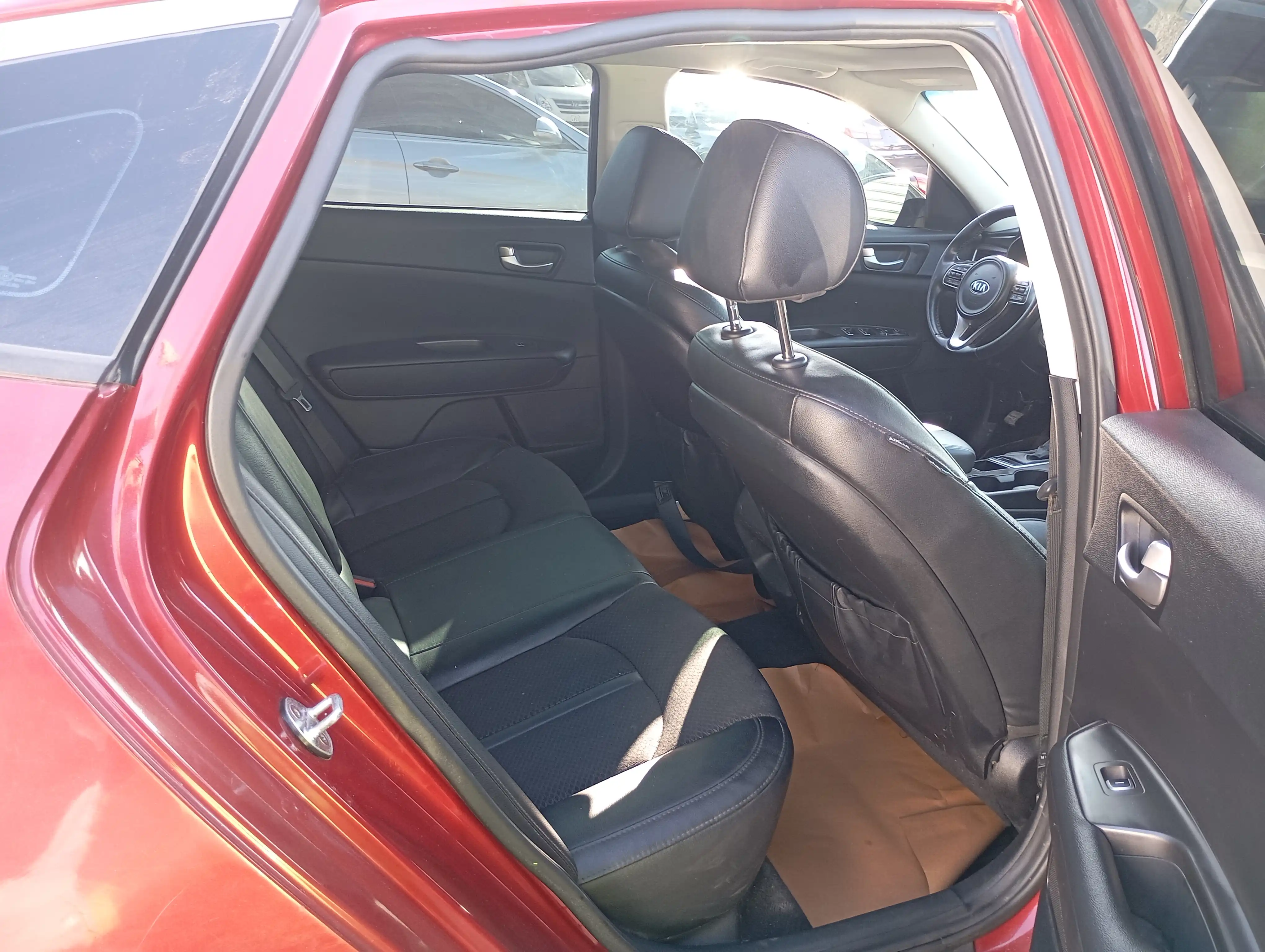 kilometrage car sale kia optima sx sedan used 2018 aleppo oa image