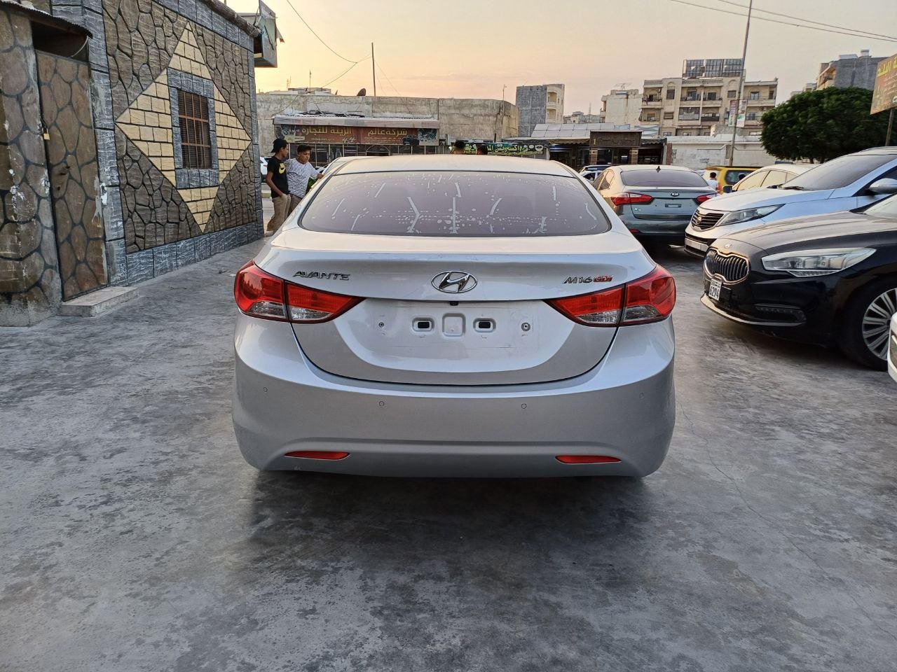 kilometrage car sale hyundai avante m16 gdi sedan used 2012 aleppo du image