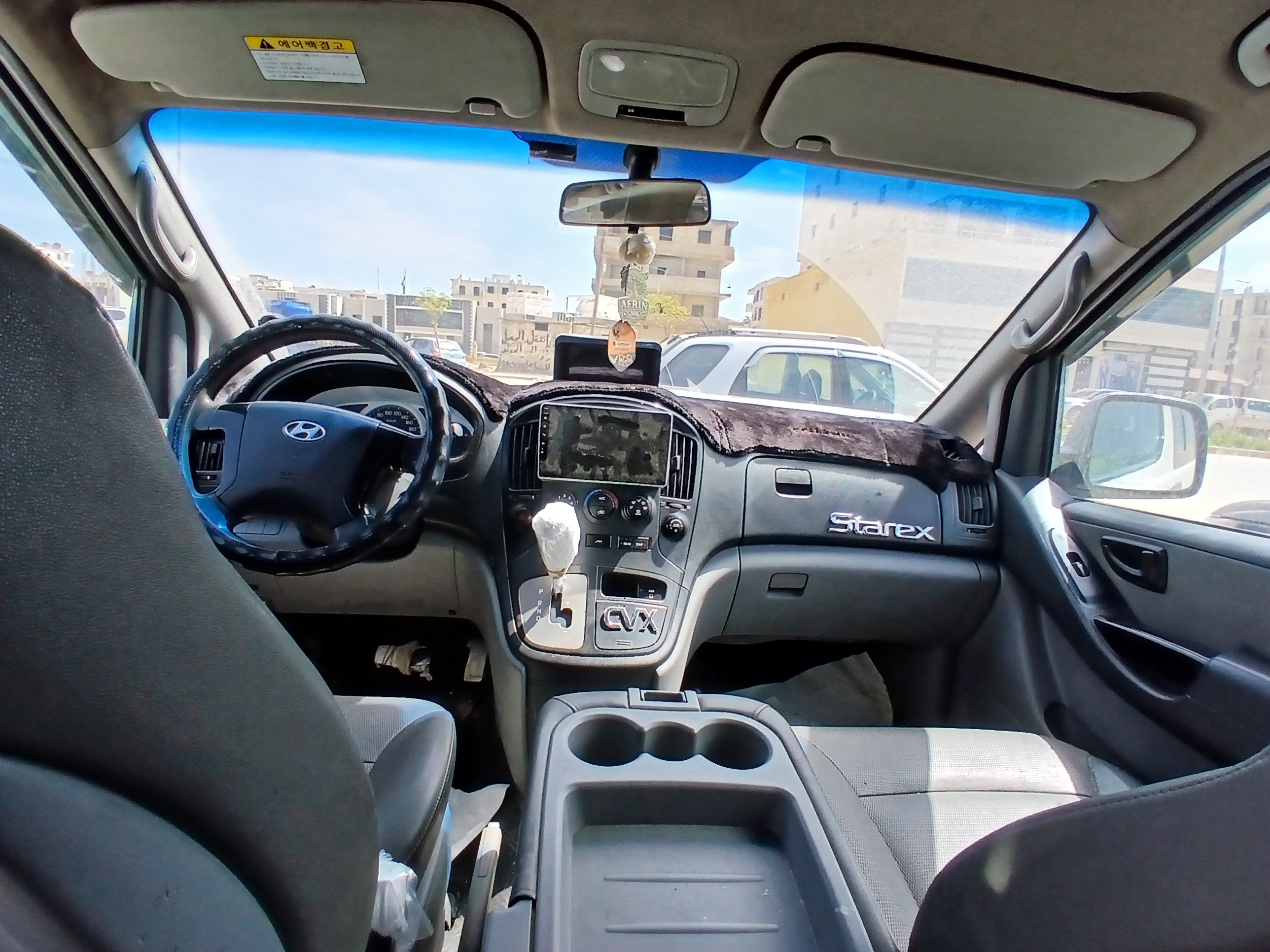 kilometrage car sale hyundai h 1 standard van used 2009 aleppo wz image