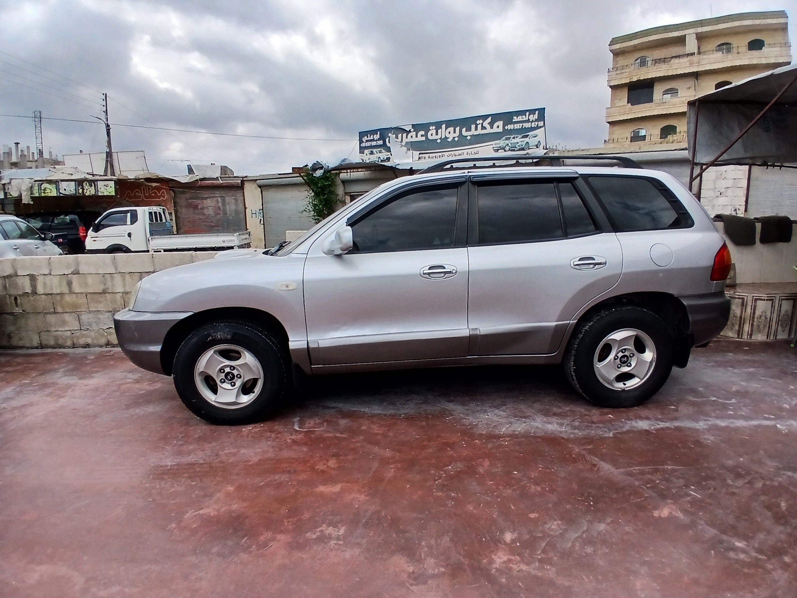 kilometrage car sale hyundai santa fe se suv used 2003 aleppo ff card image