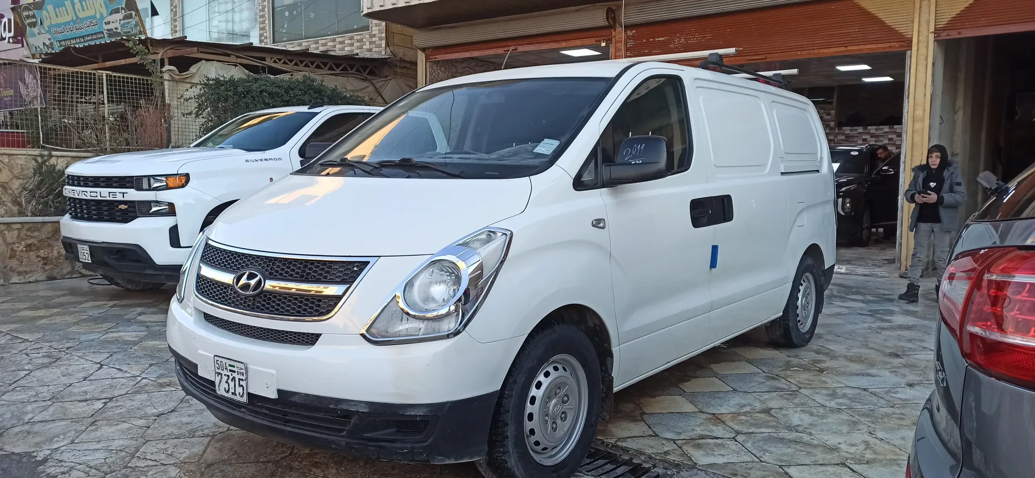 kilometrage car sale hyundai grand starex cvx van used 2011 aleppo wv image