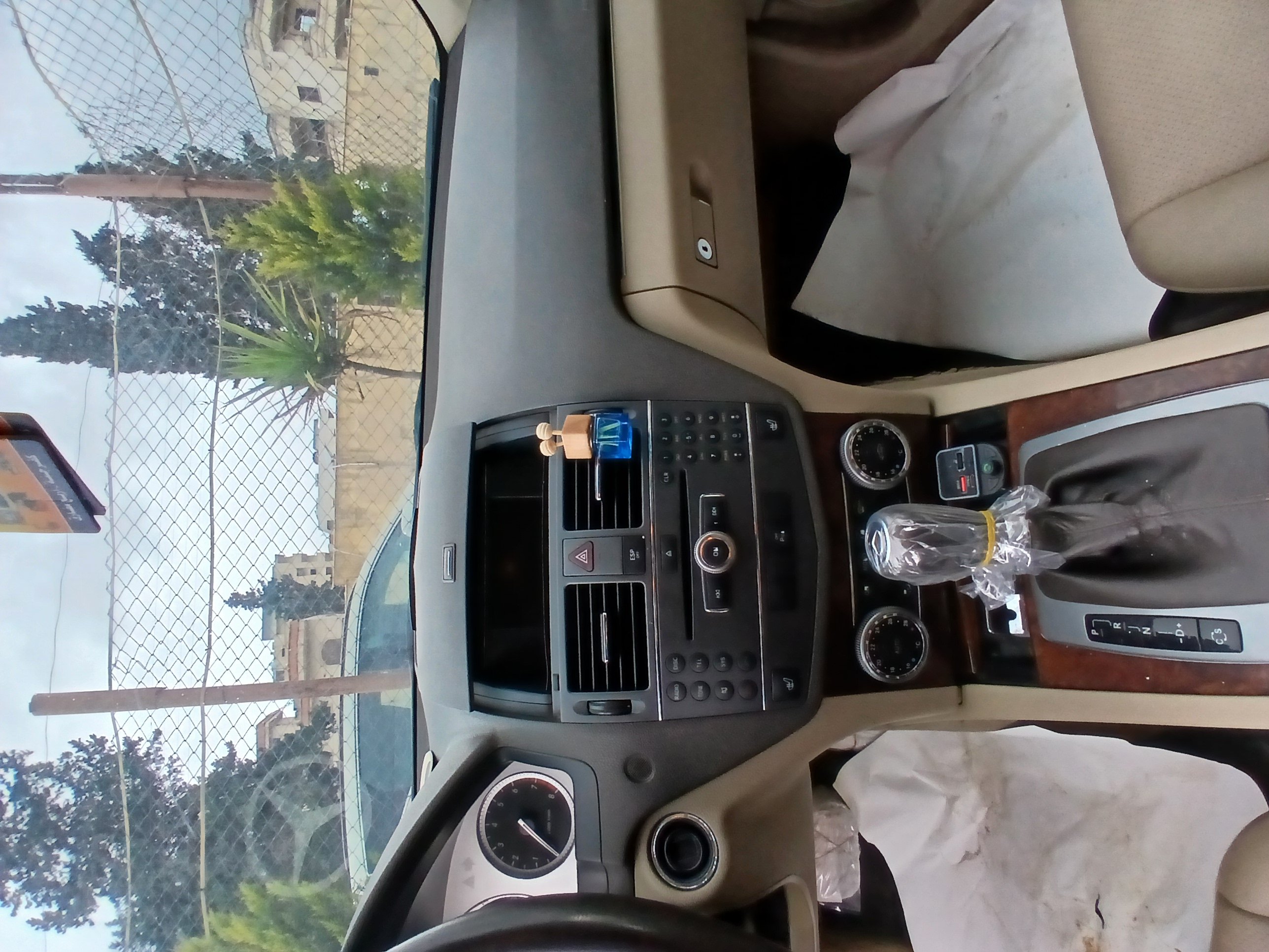 kilometrage car sale mercedes c class c 300 sedan used 2010 aleppo ez image