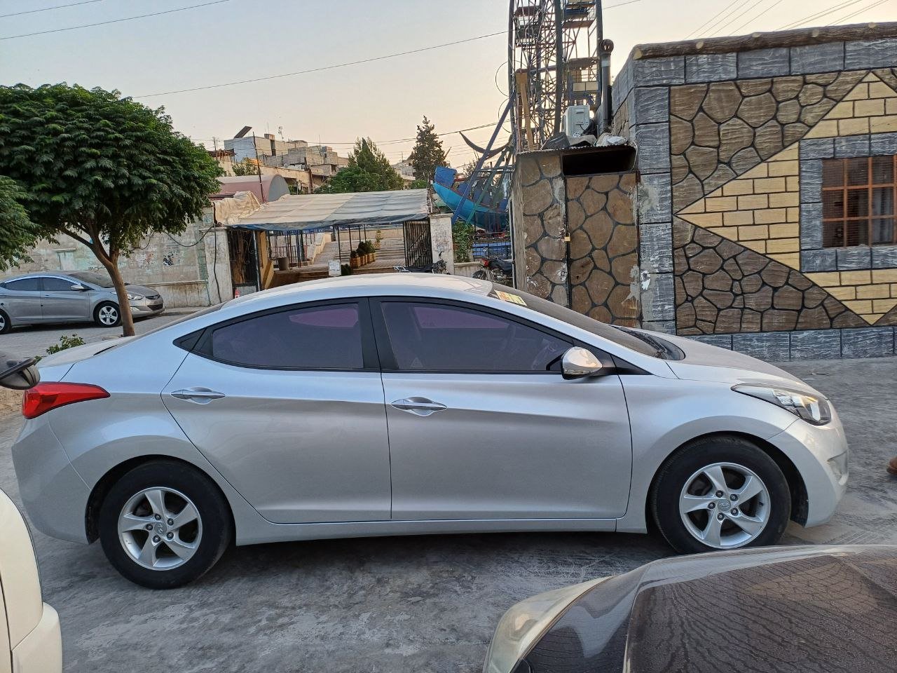 kilometrage car sale hyundai avante m16 gdi sedan used 2012 aleppo du image