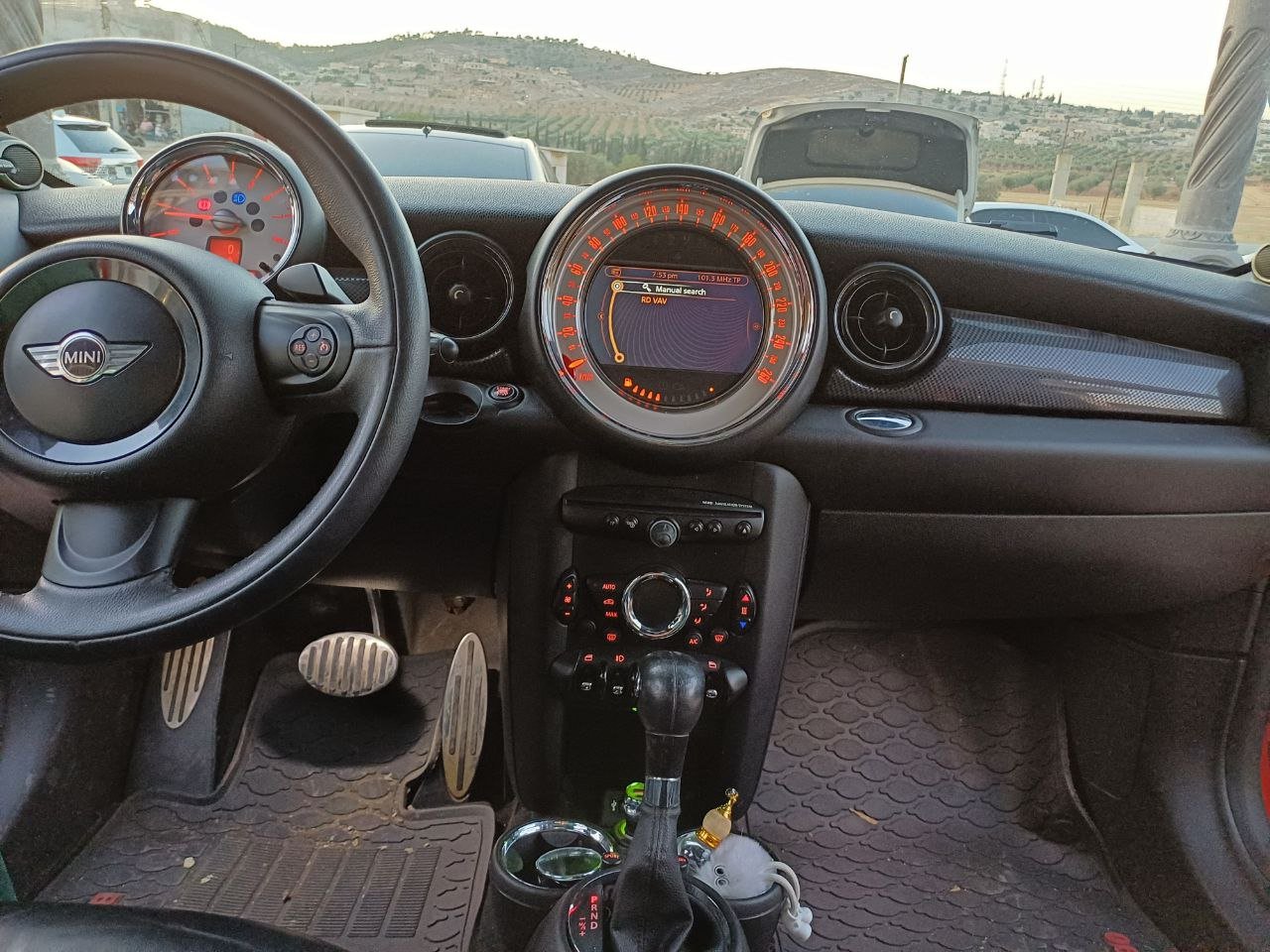 kilometrage car sale mini cooper standard hatchback used 2014 aleppo xh image