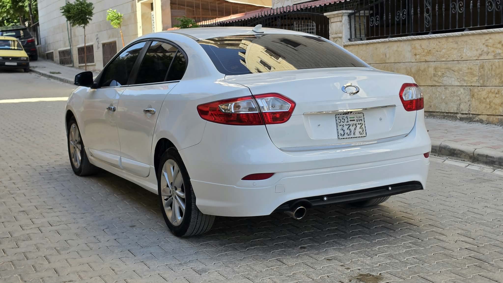 kilometrage car sale samsung qm 3 le sedan used 2013 aleppo xx image