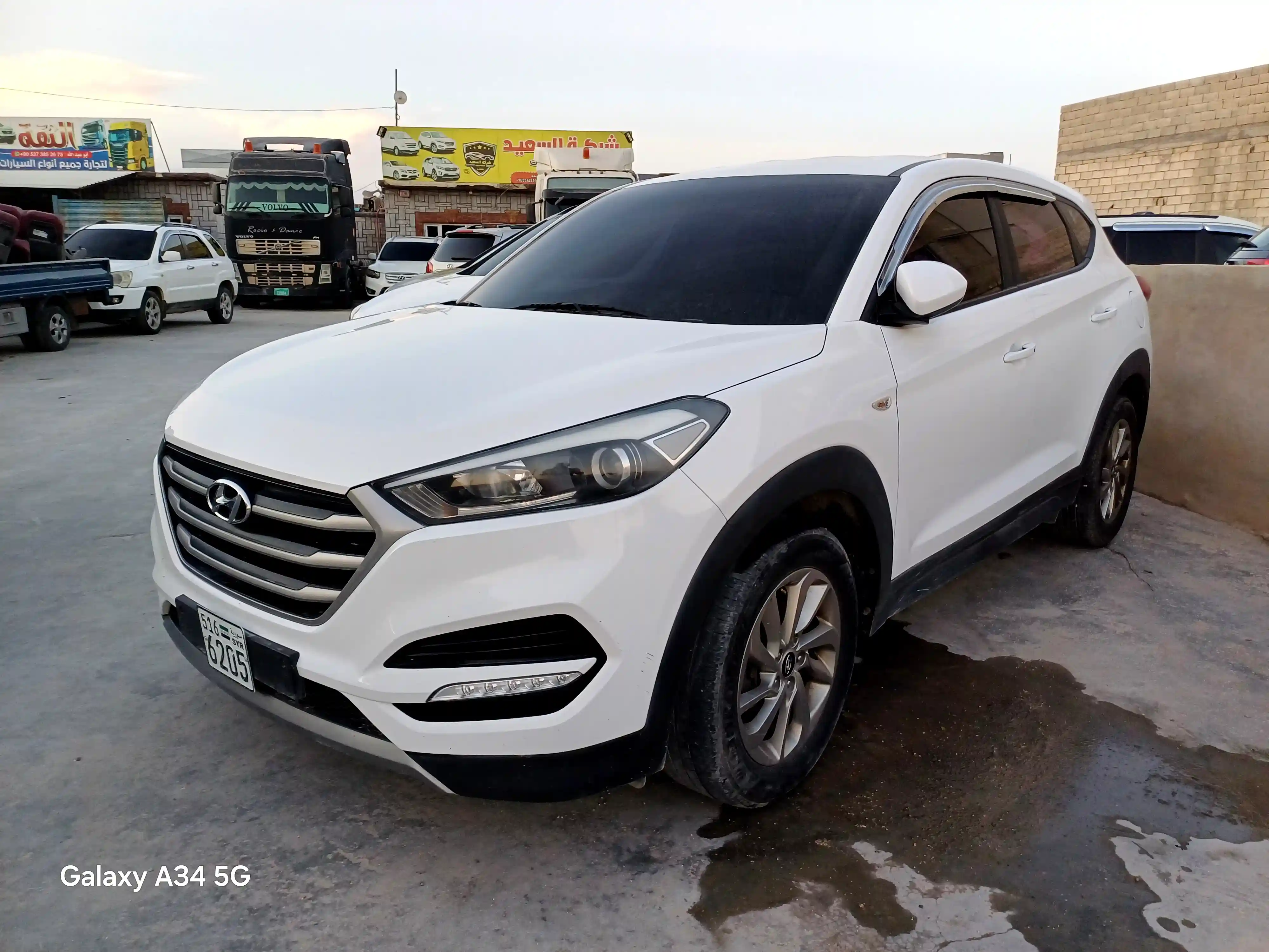 kilometrage car sale hyundai tucson 20 d suv used 2018 aleppo vi card image