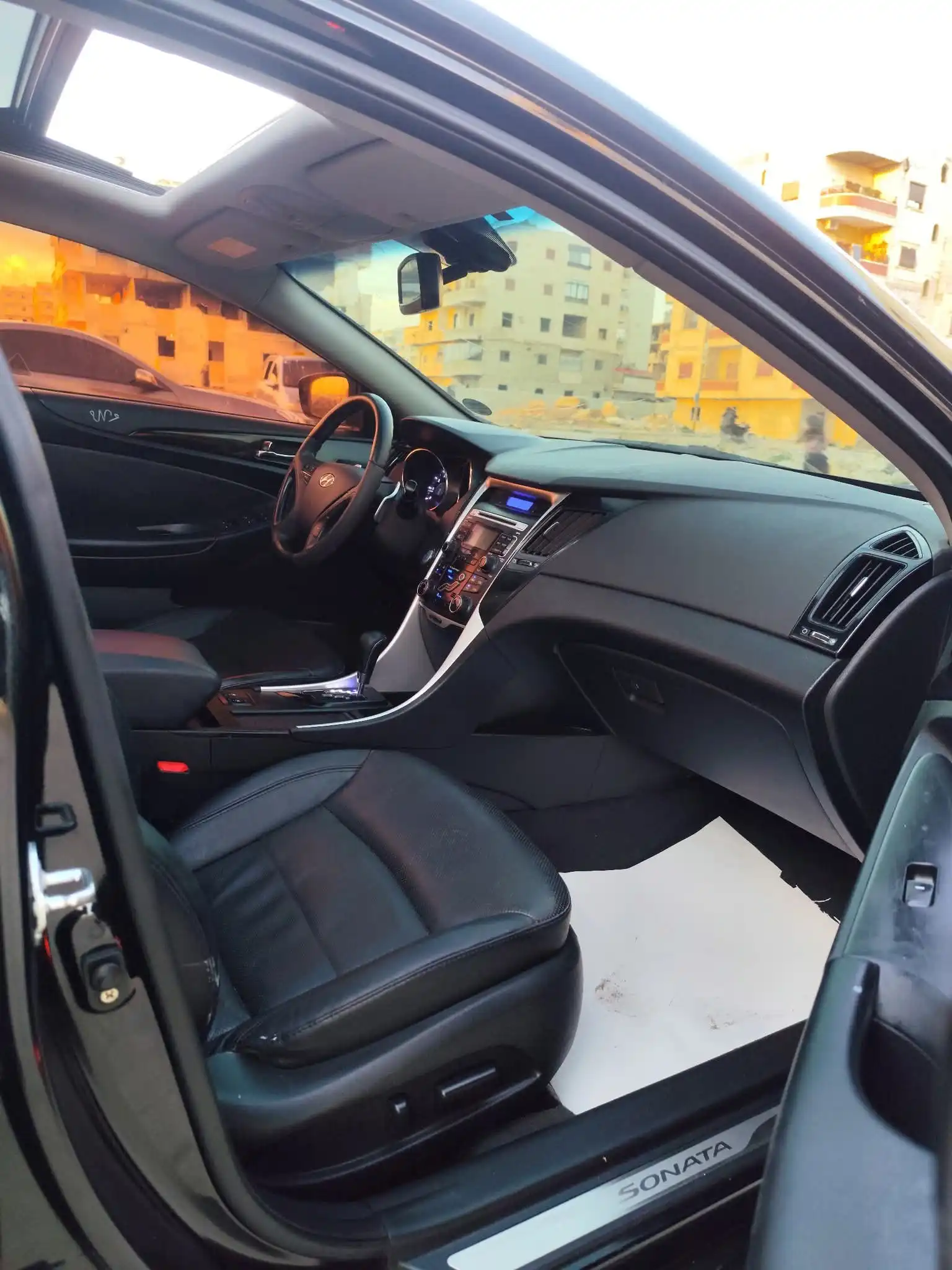 kilometrage car sale hyundai sonata standard sedan used 2011 aleppo rf image