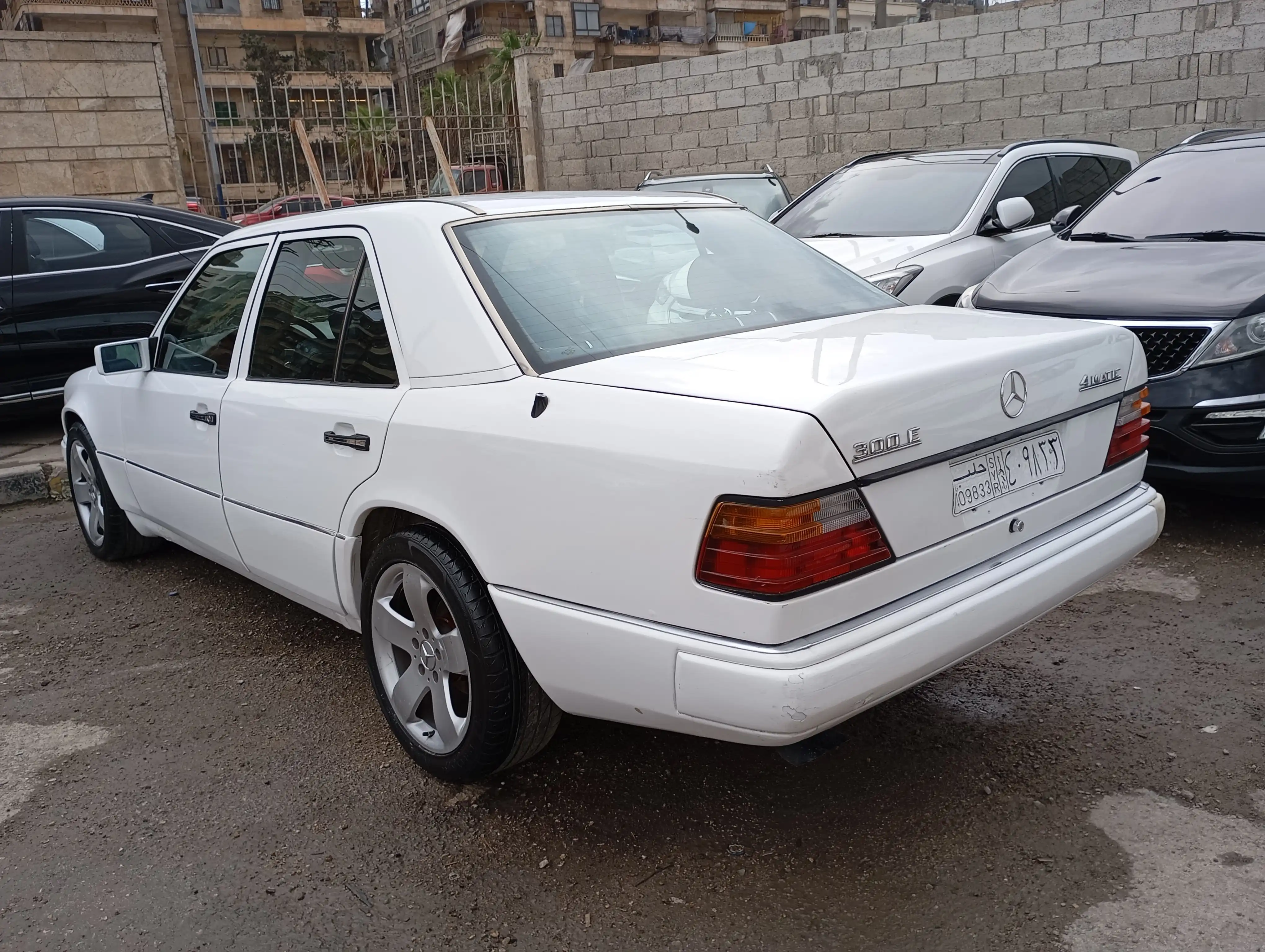 kilometrage car sale mercedes benz e class e 350 4matek sedan used 2007 aleppo wz image