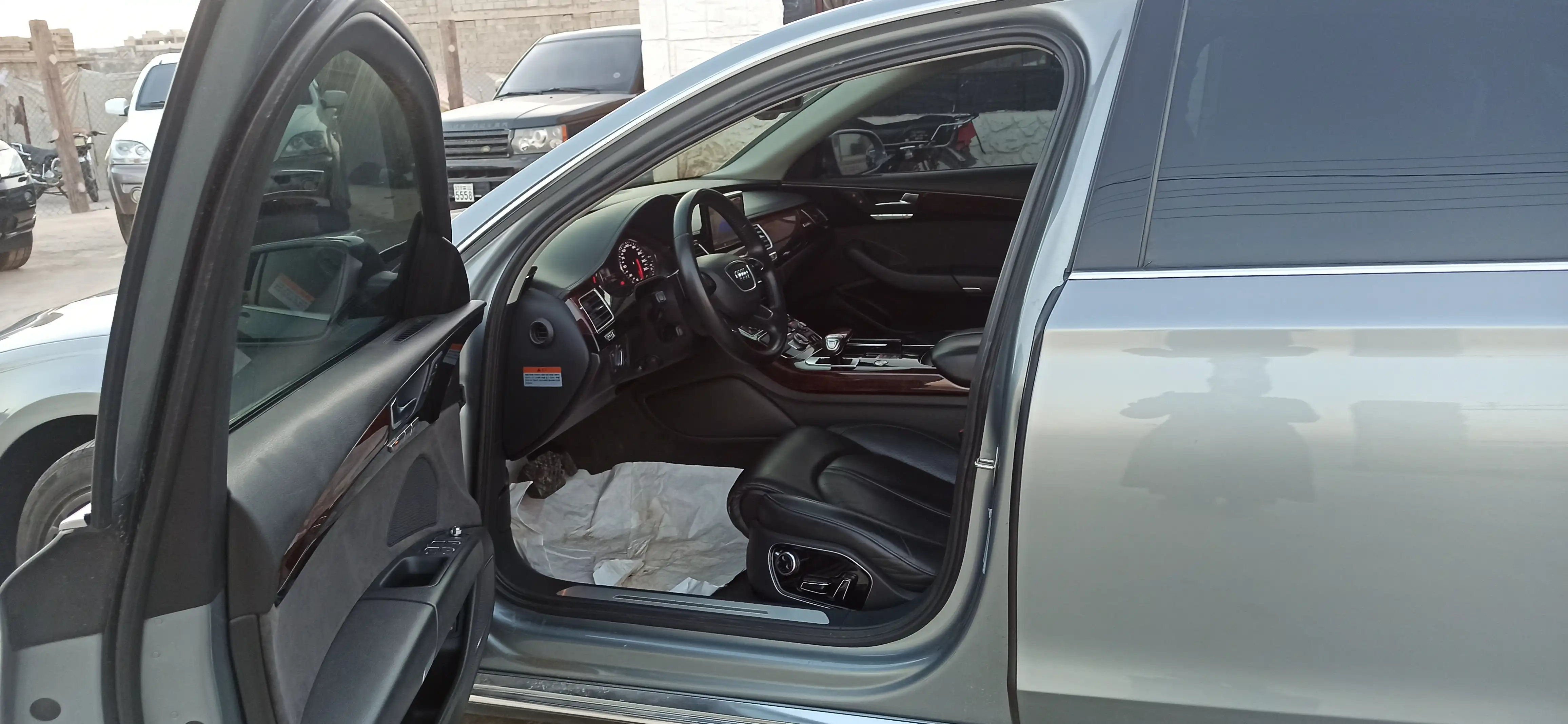 kilometrage car sale audi a8 quattro 42 42 sedan used 2011 aleppo er image