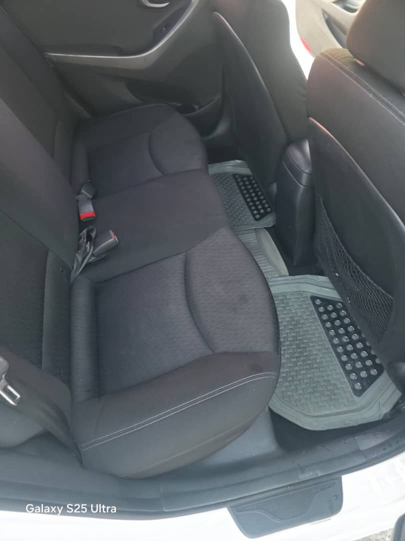 kilometrage car sale hyundai elantra standard sedan 2012 lattakia hy image