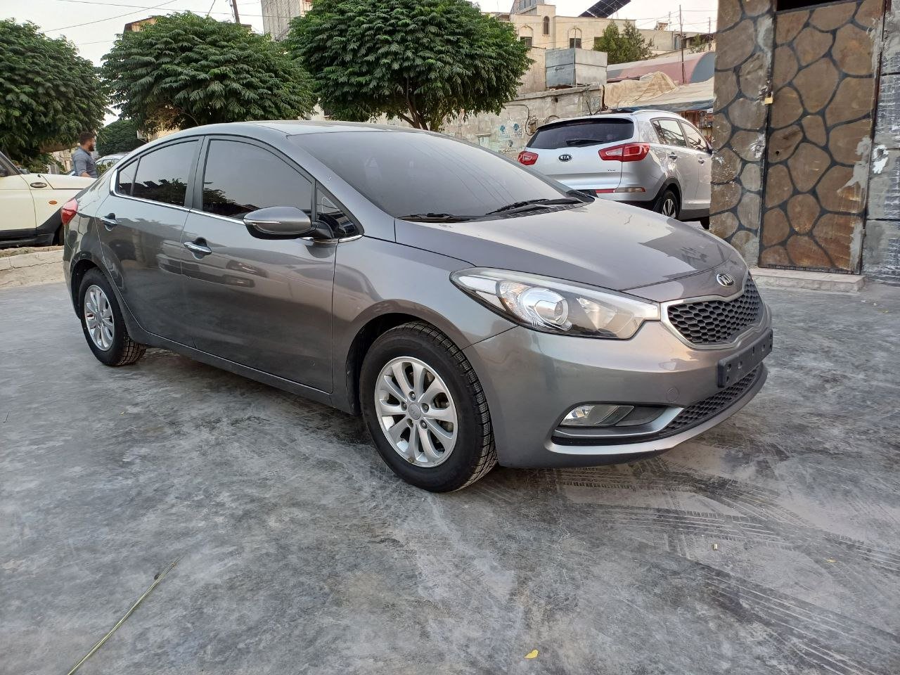 kilometrage car sale kia cerato forte sedan used 2015 aleppo ob image