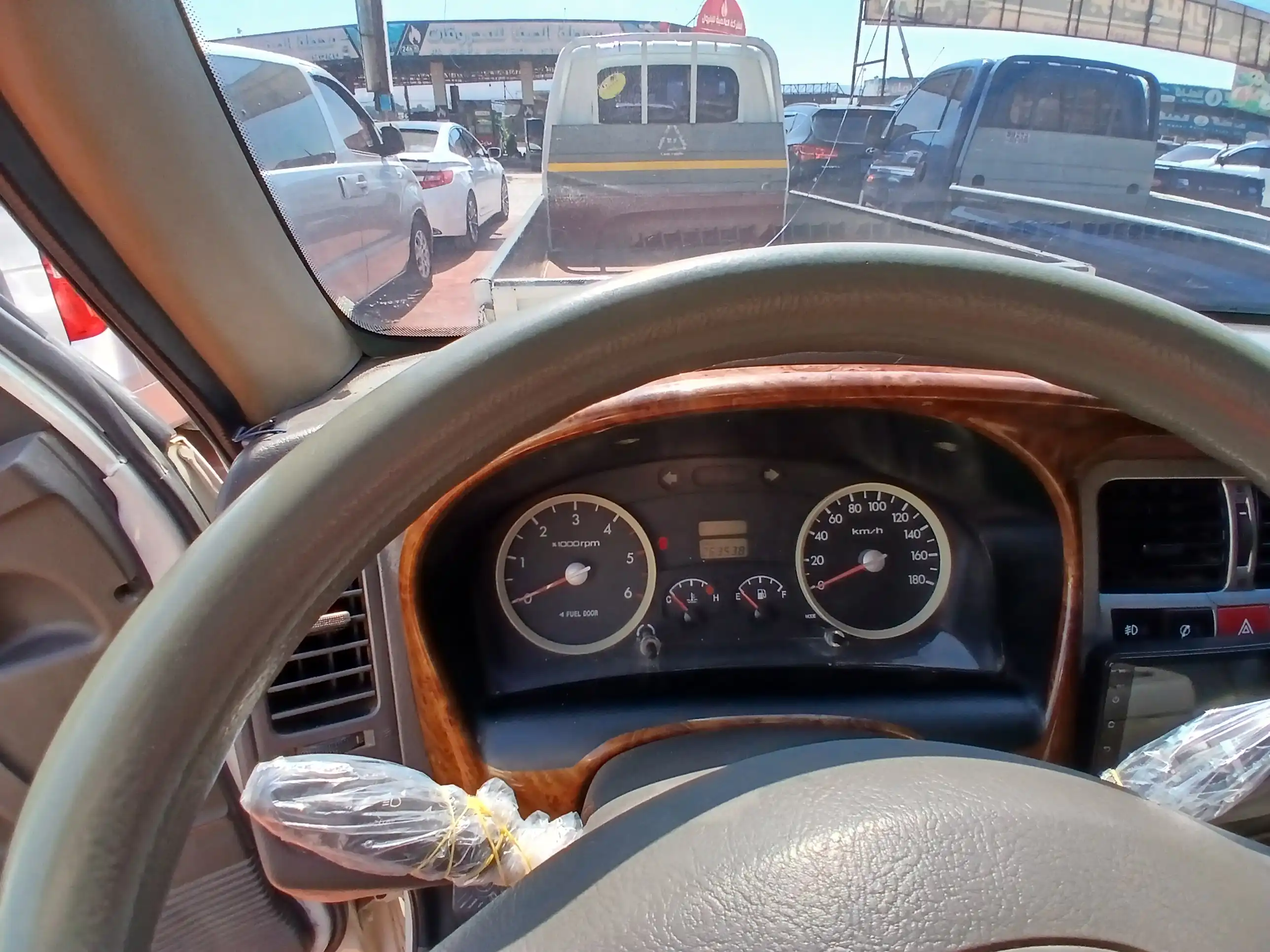 kilometrage car sale hyundai porter 2 crdi used 2013 rn image