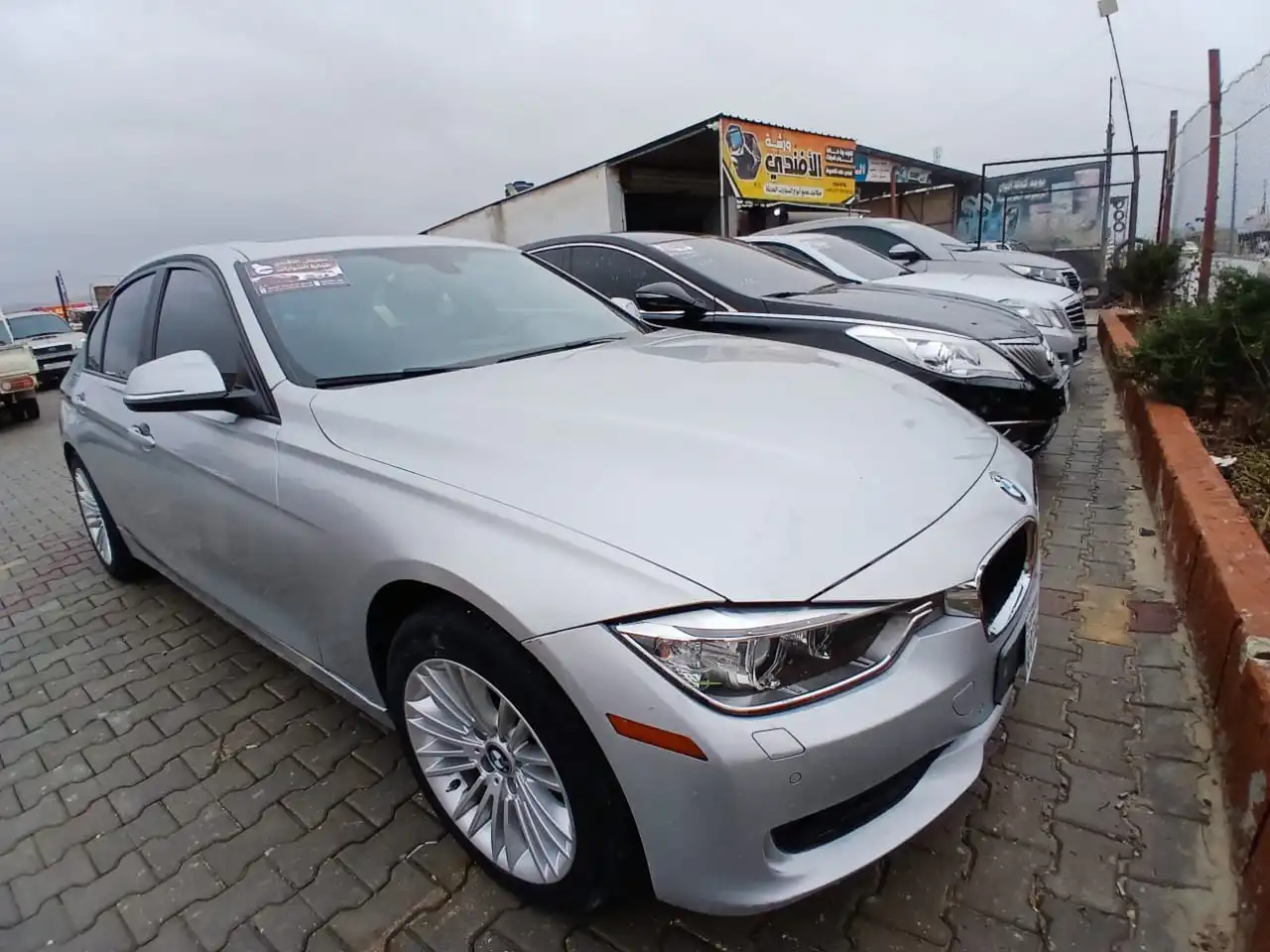 kilometrage car sale bmw 3 series 320 sedan used 2012 aleppo gj image