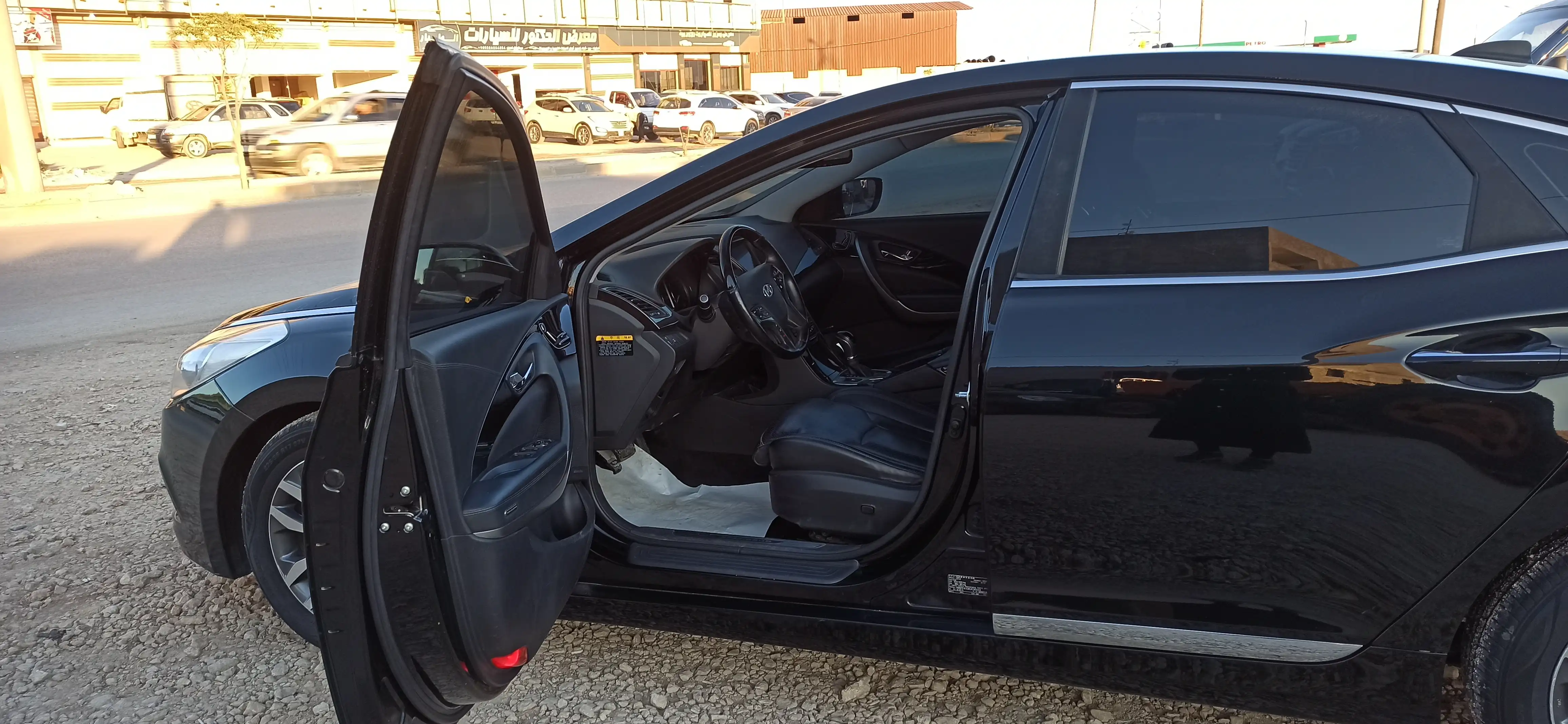 kilometrage car sale hyundai grandeur hg 240 sedan used 2012 aleppo uf image