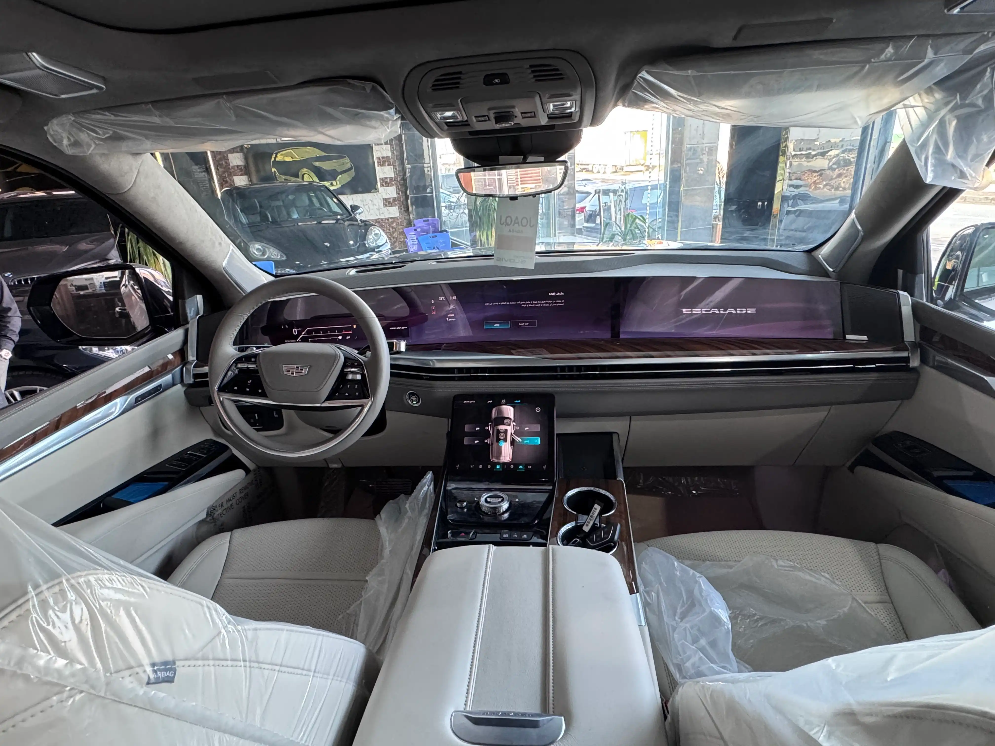 kilometrage car sale cadillac escalade sport suv new 2025 aleppo om image