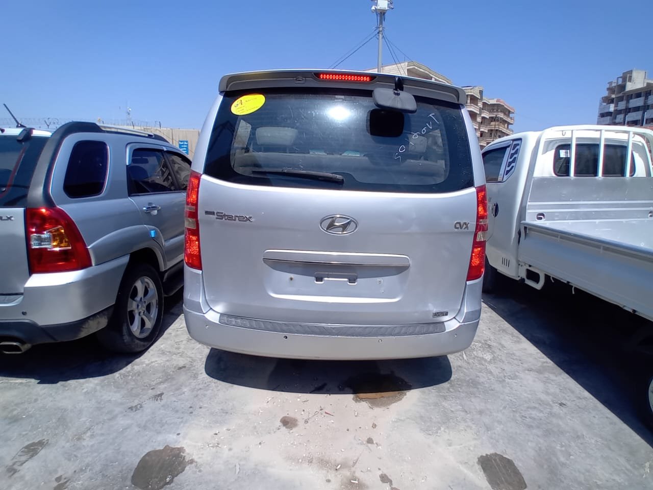 kilometrage car sale hyundai h1 standard van used 2010 aleppo cn image