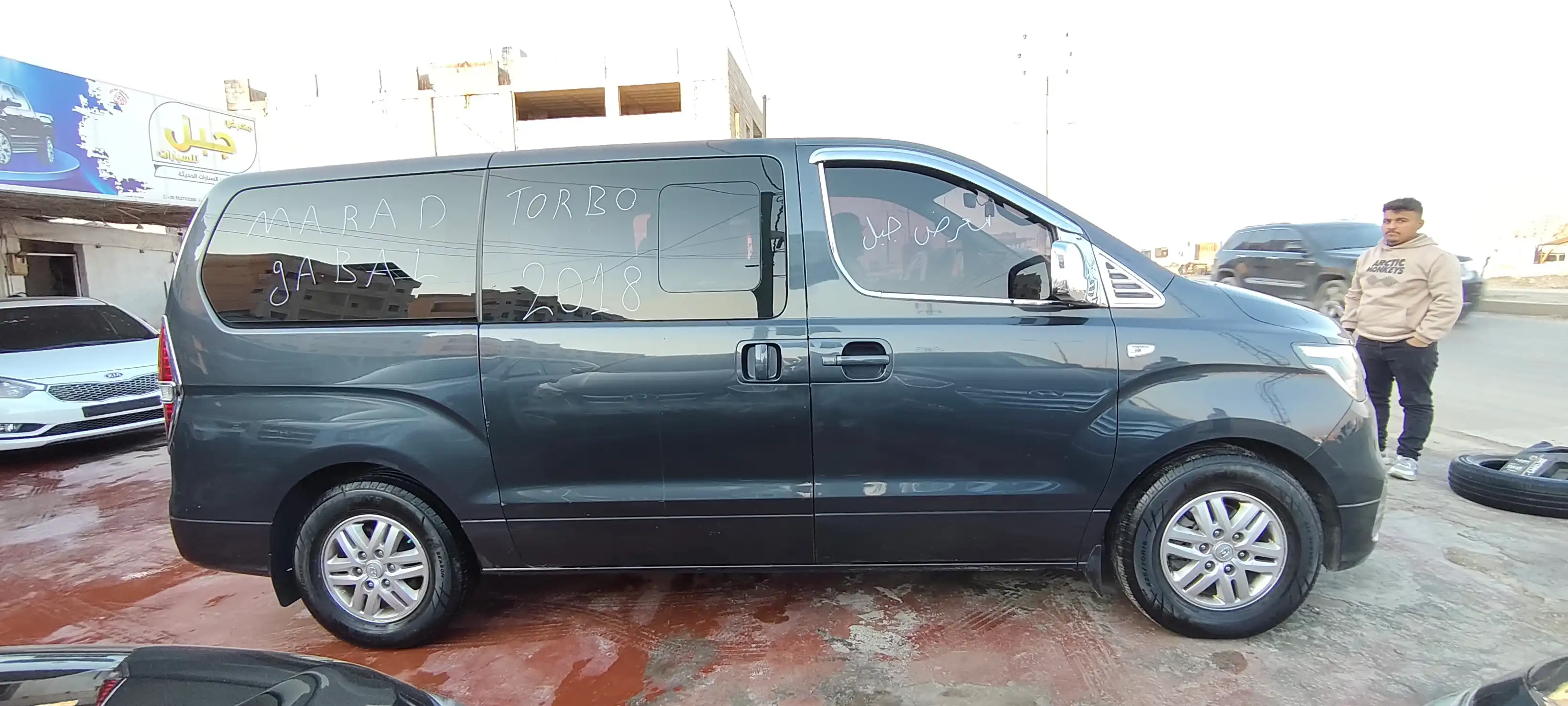 kilometrage car sale hyundai grand starex vgt van used 2018 aleppo qz image