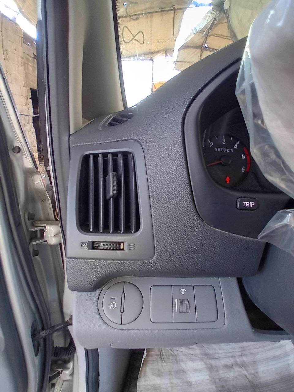 kilometrage car sale hyundai h1 standard van used 2008 aleppo up image
