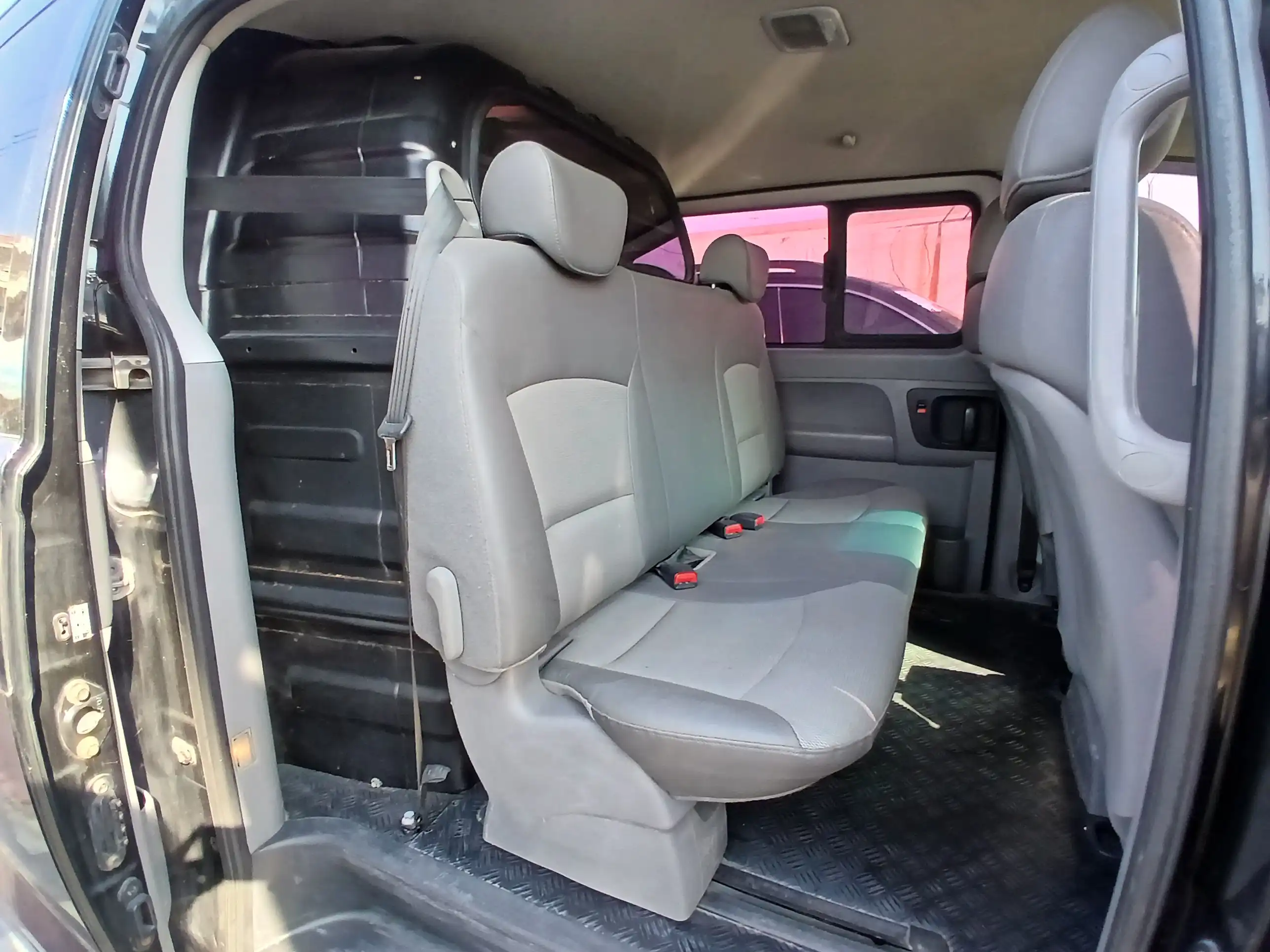 kilometrage car sale hyundai grand starex cvx van used 2012 aleppo hx image