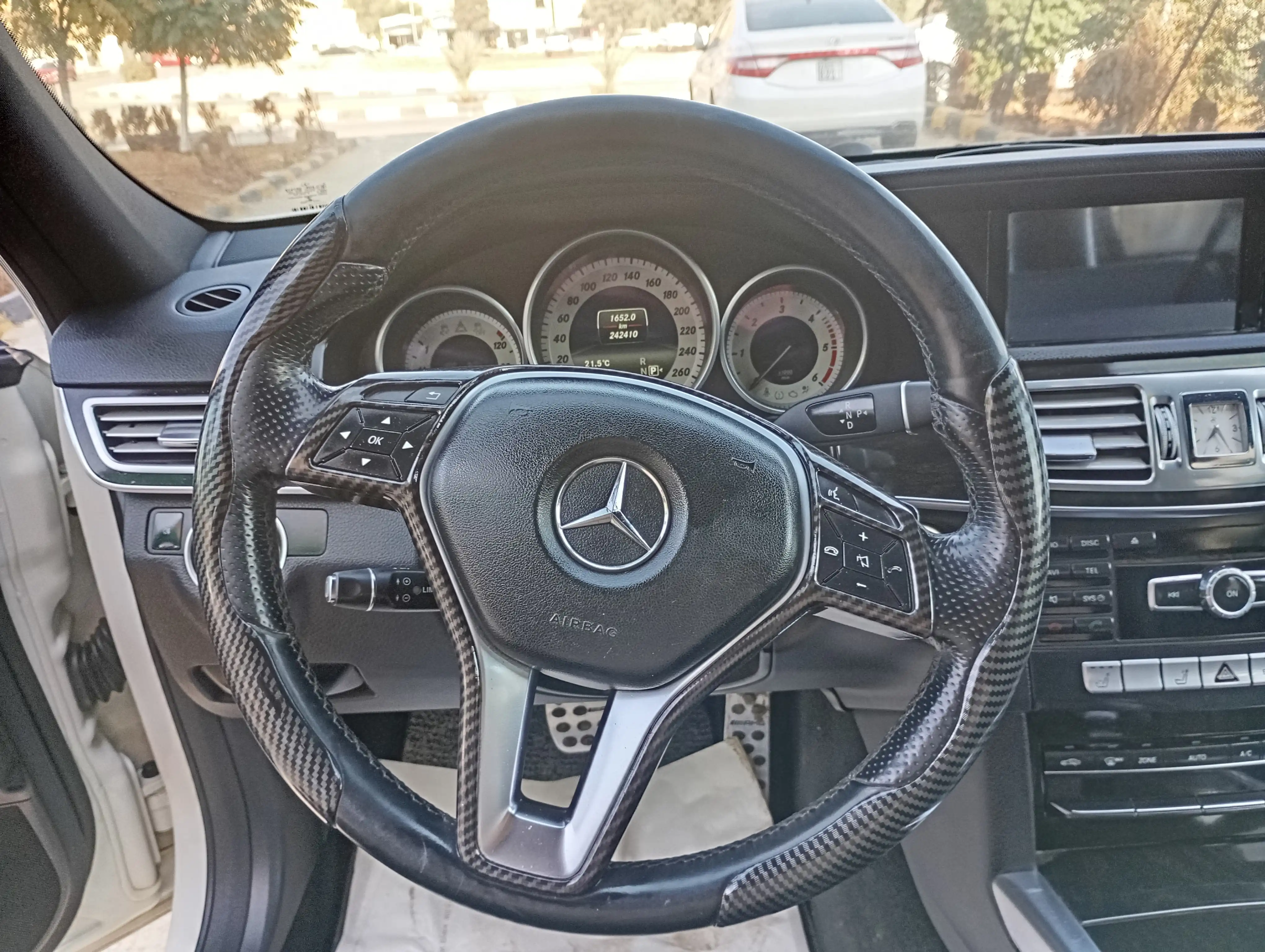 kilometrage car sale mercedes e class e 220 sedan used 2014 aleppo tk image