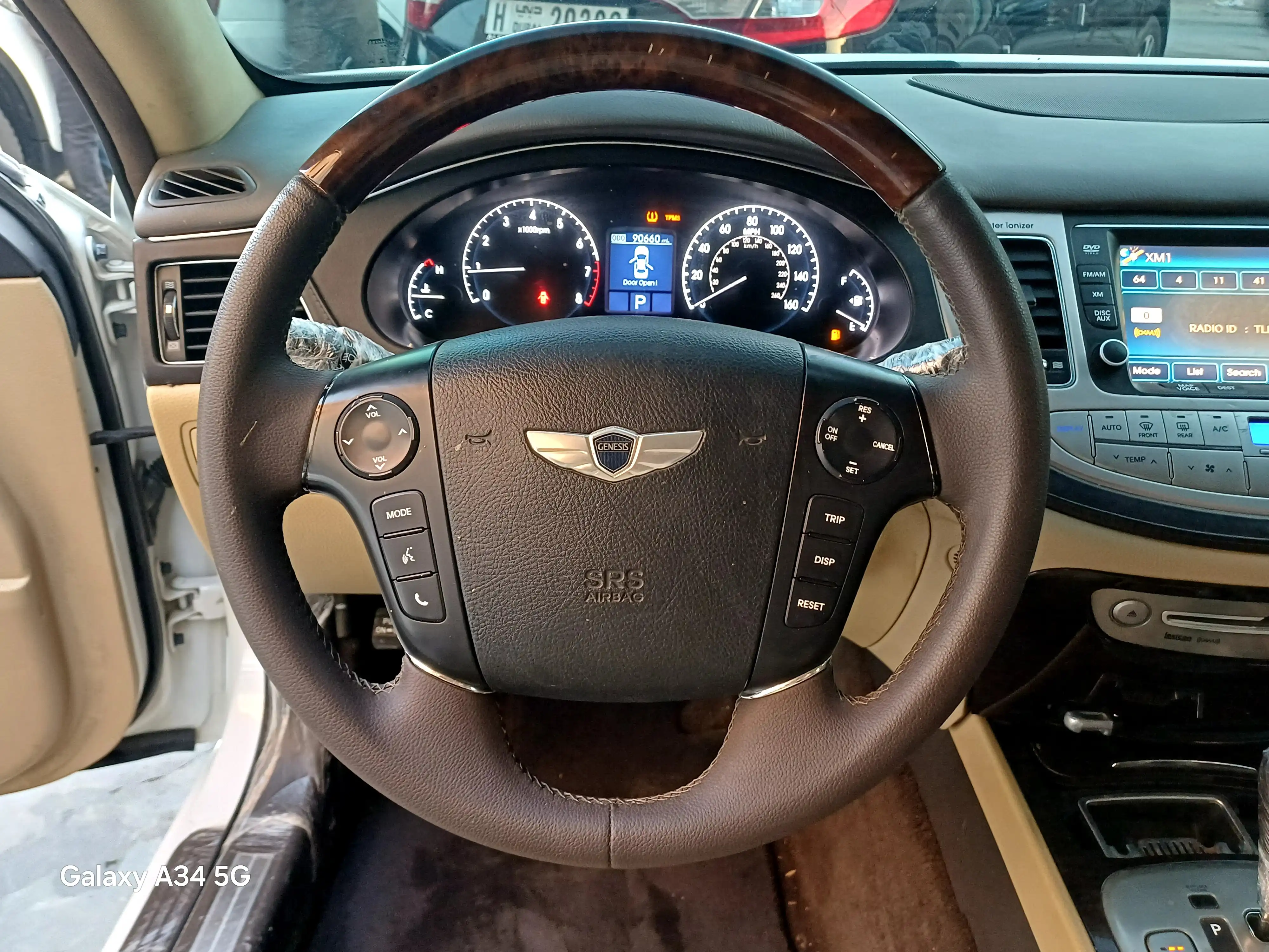 kilometrage car sale genesis bh 330 sedan used 2012 aleppo up image