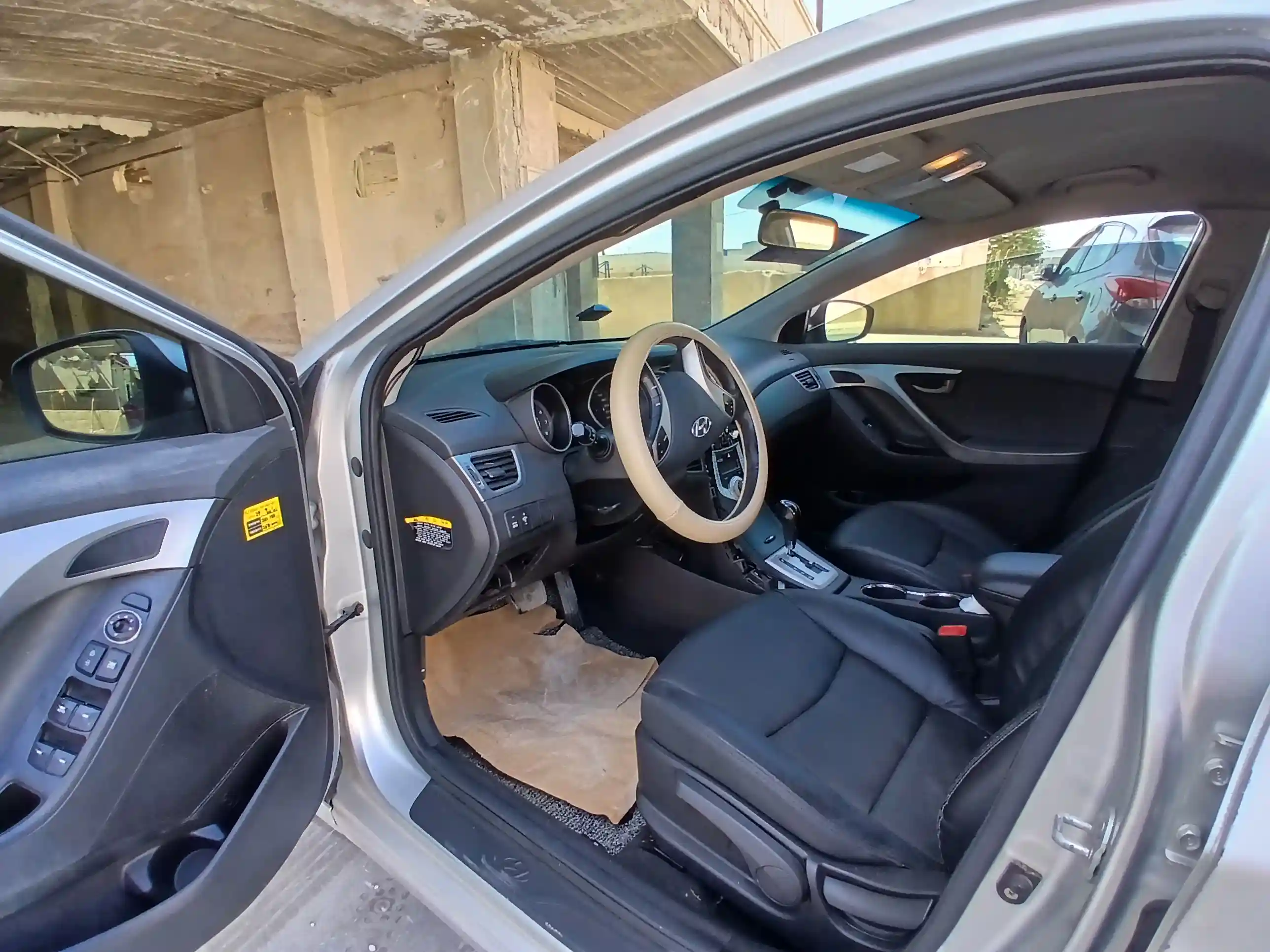 kilometrage car sale hyundai avante m16 gdi sedan used 2011 aleppo hg image