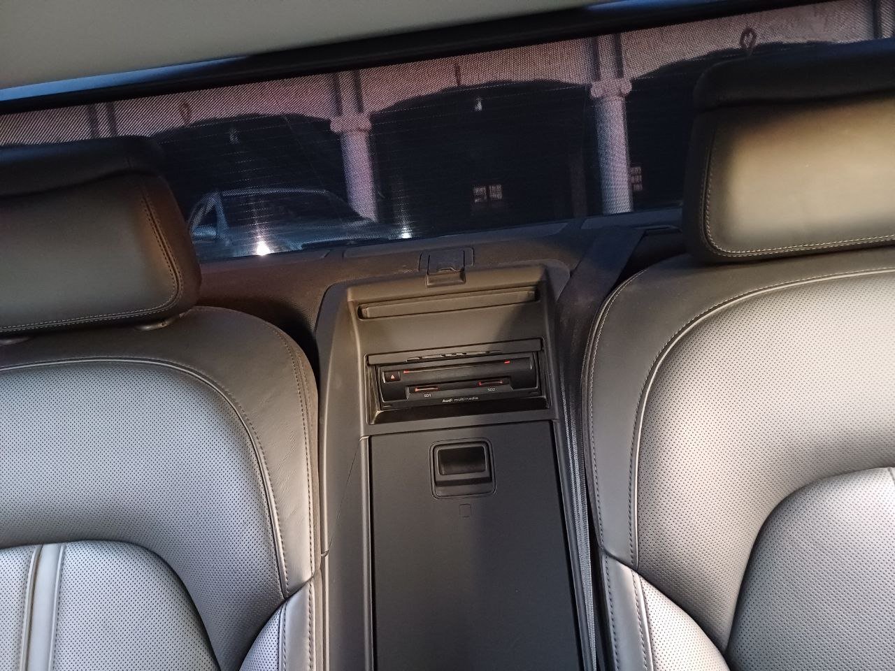 kilometrage car sale audi a8 l 50 tdi sedan used 2015 aleppo tm image