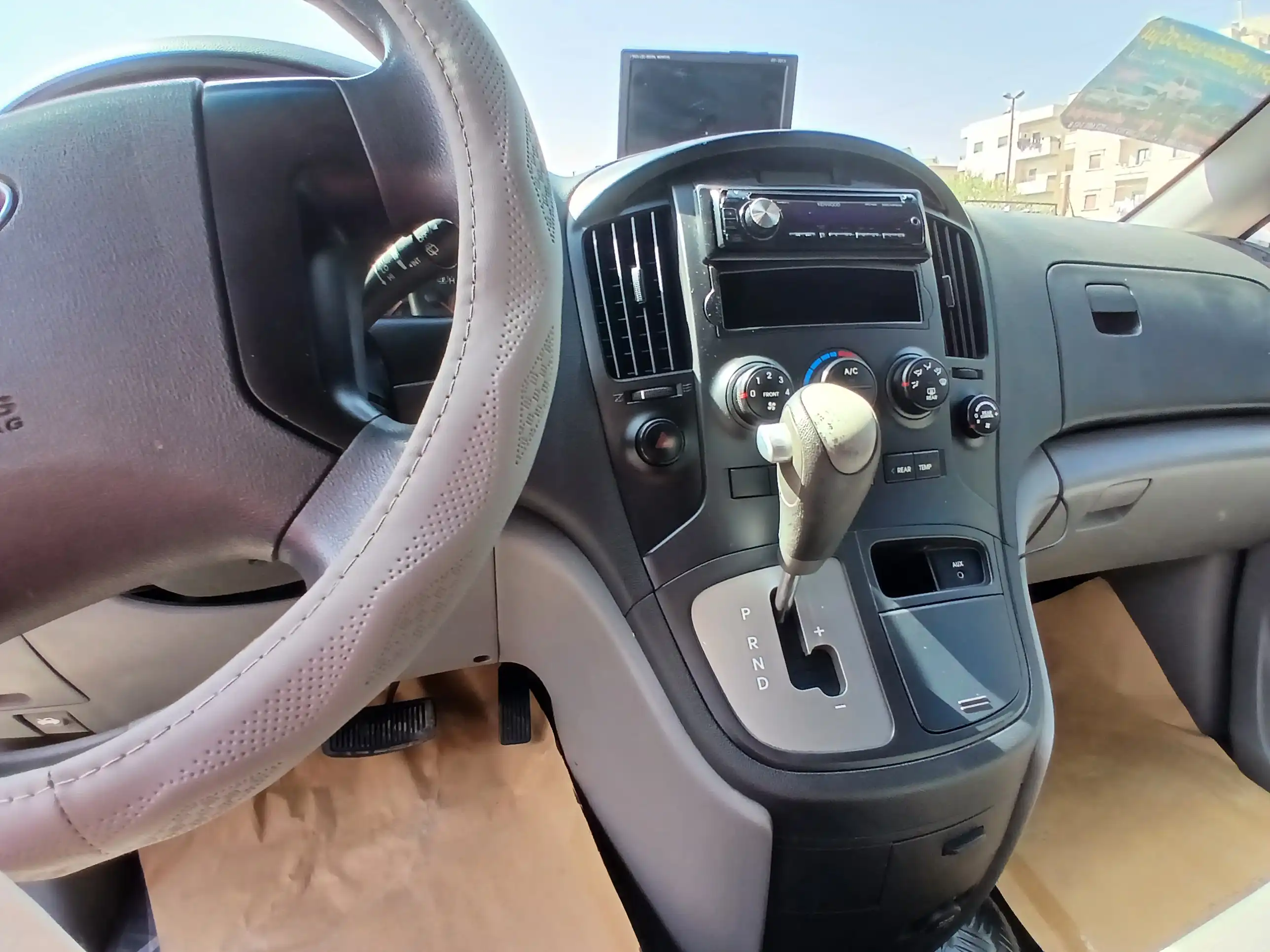 kilometrage car sale hyundai grand starex cvx van used 2010 aleppo kn image