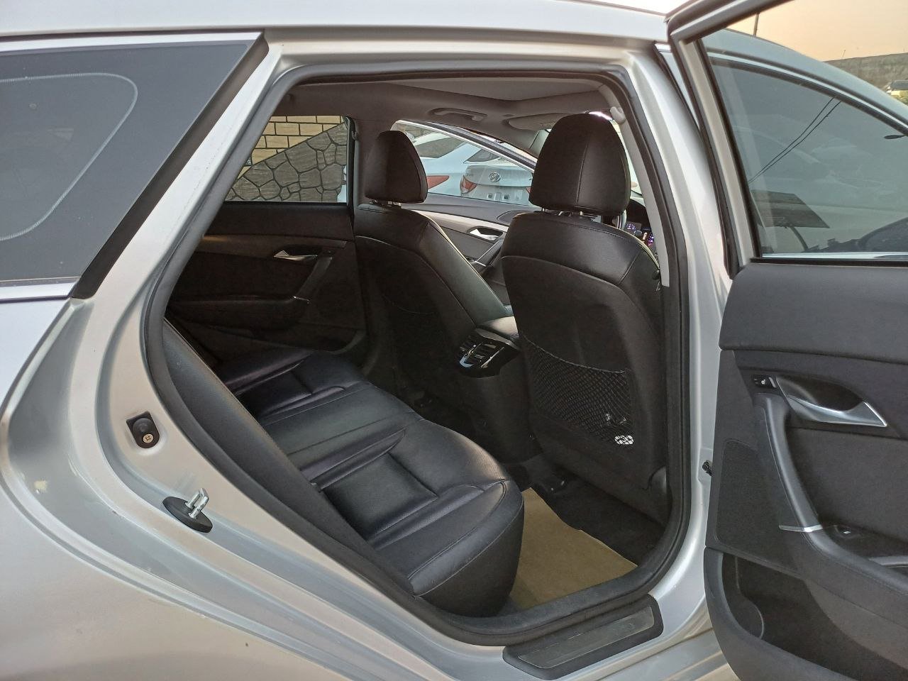 kilometrage car sale hyundai i40 gdi station wagon used 2012 aleppo eg image