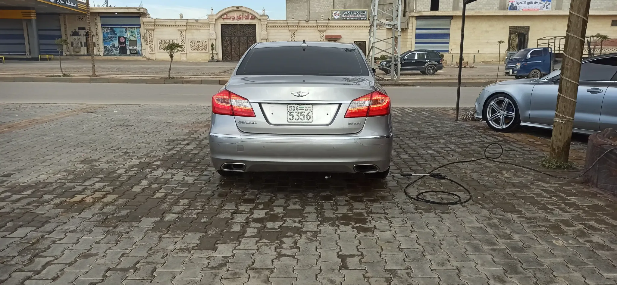 kilometrage car sale genesis bh 330 sedan used 2012 aleppo lf image