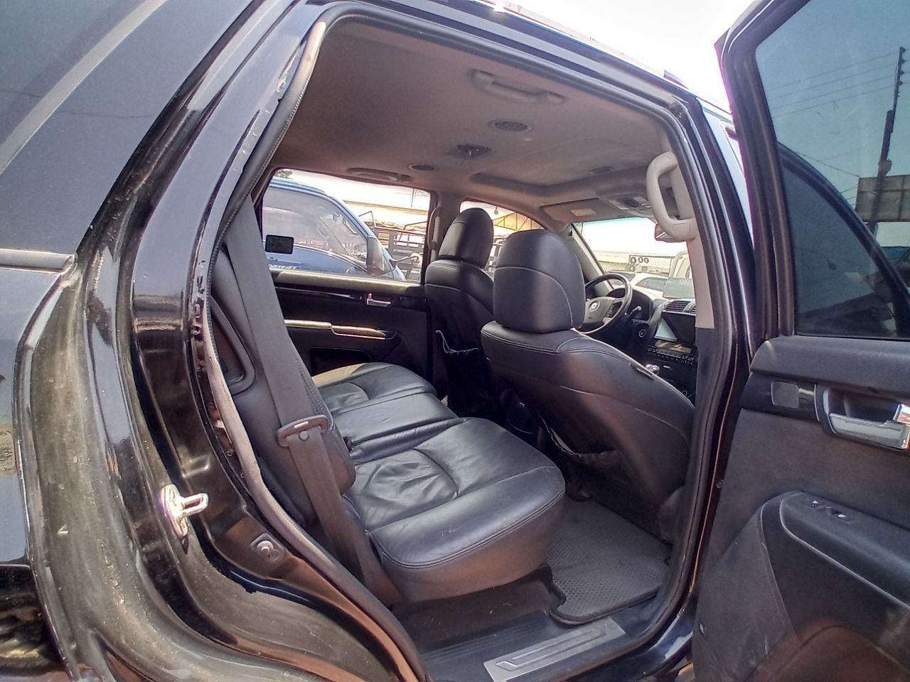 kilometrage car sale kia mohave kv300 suv used 2010 aleppo no image