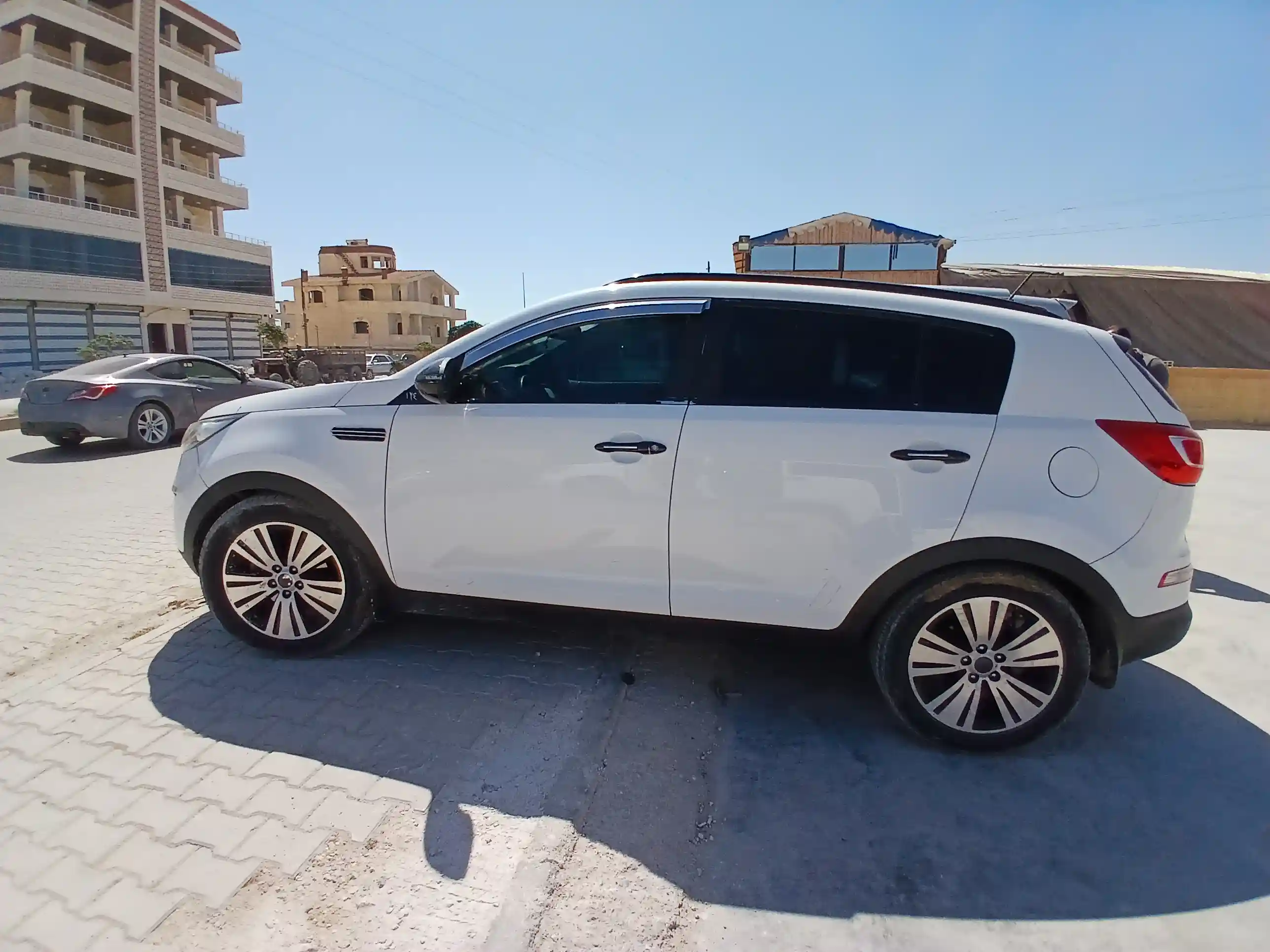 kilometrage car sale kia sportage r suv used 2012 aleppo hh image