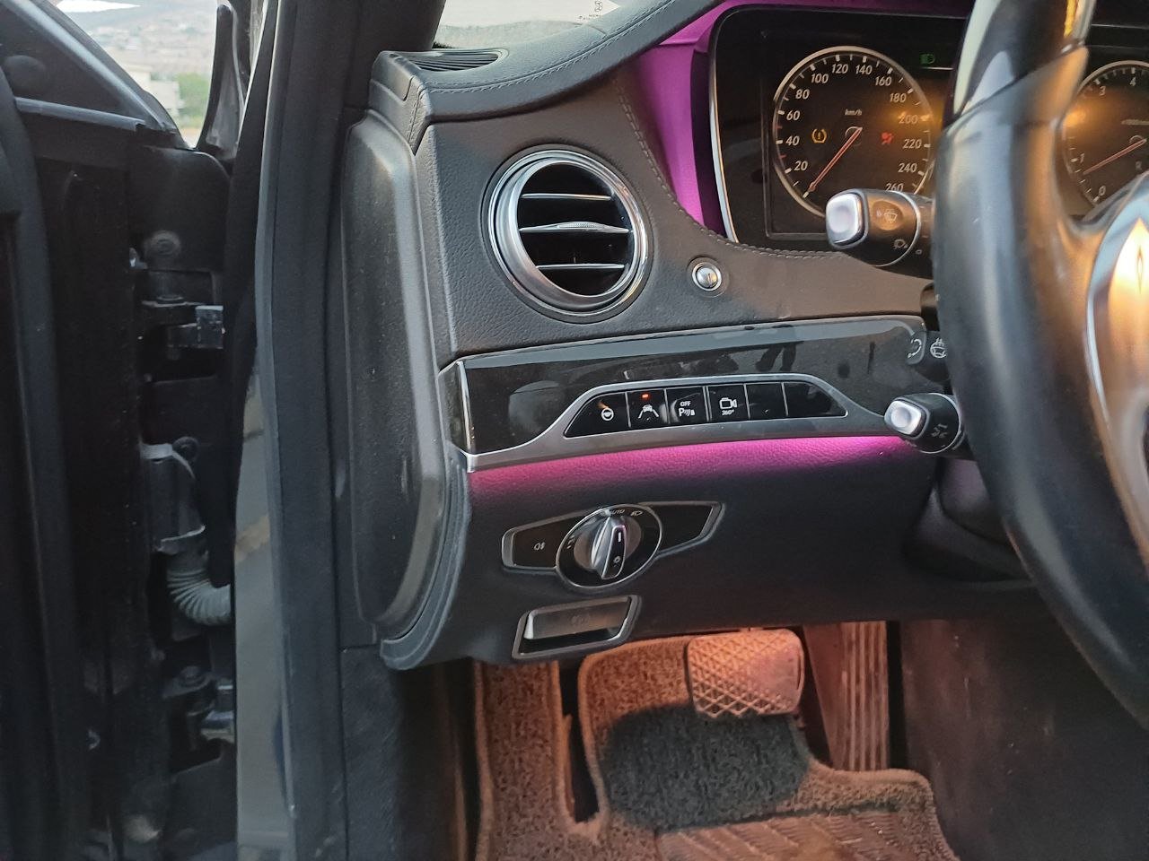kilometrage car sale maybach s class s 560l sedan used 2018 aleppo fz image