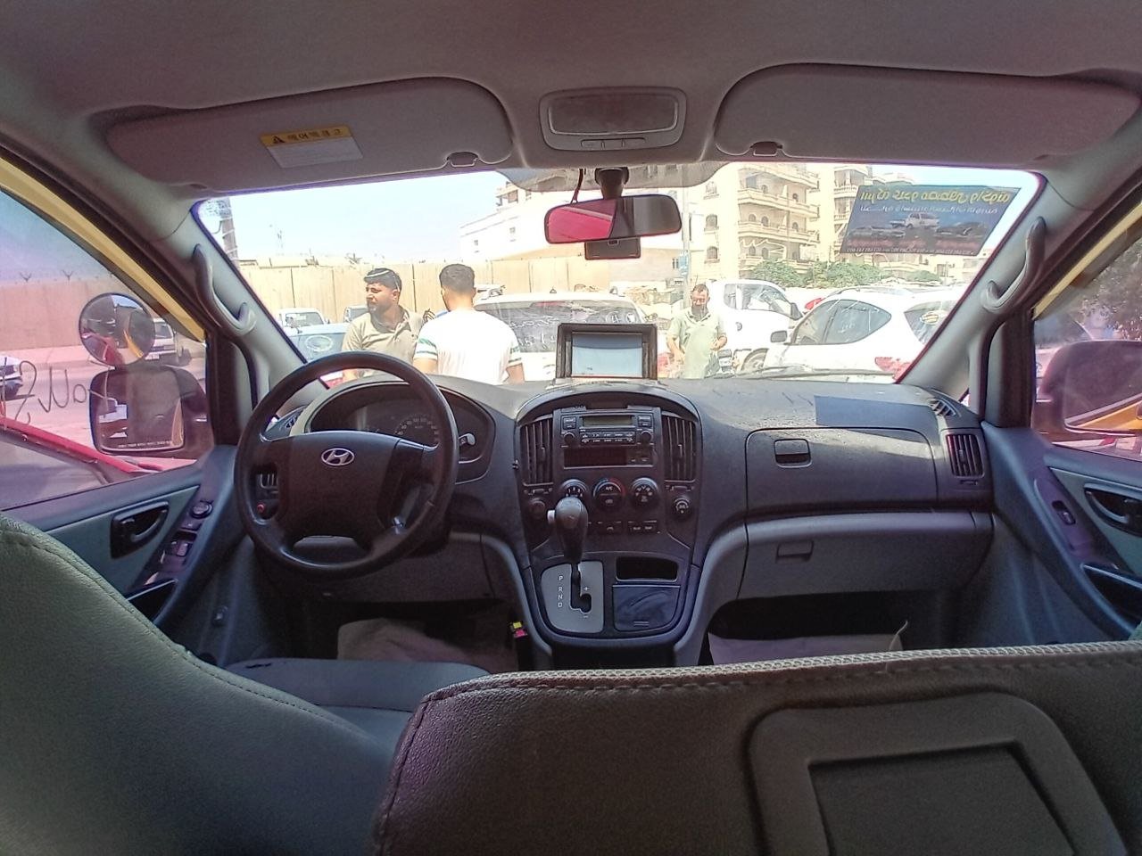 kilometrage car sale hyundai grand starex cvx van used 2011 aleppo iz image
