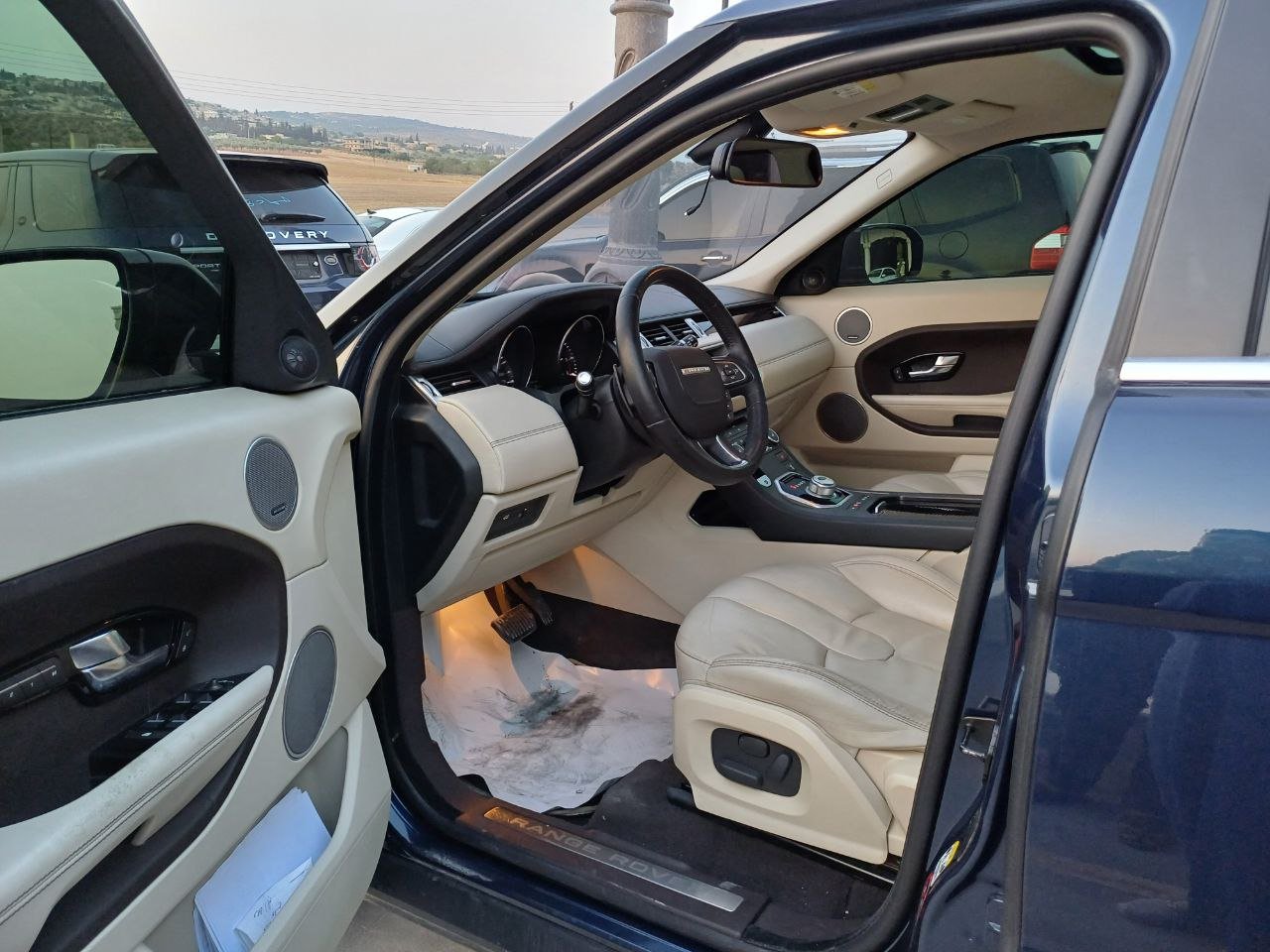 kilometrage car sale land rover range rover evoque sd4 suv used 2014 aleppo kj image