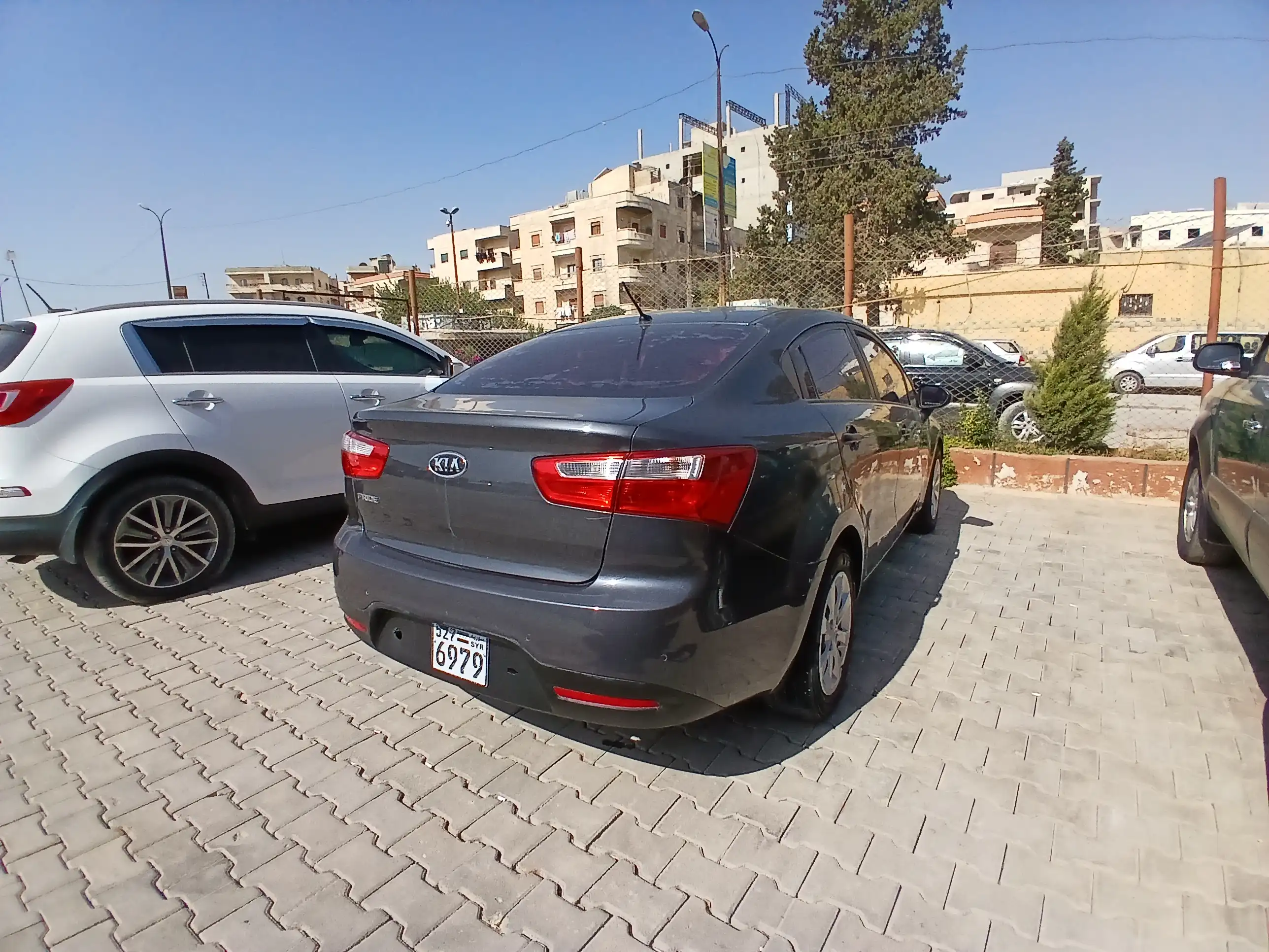 kilometrage car sale kia pride standard sedan used 2014 aleppo xe image