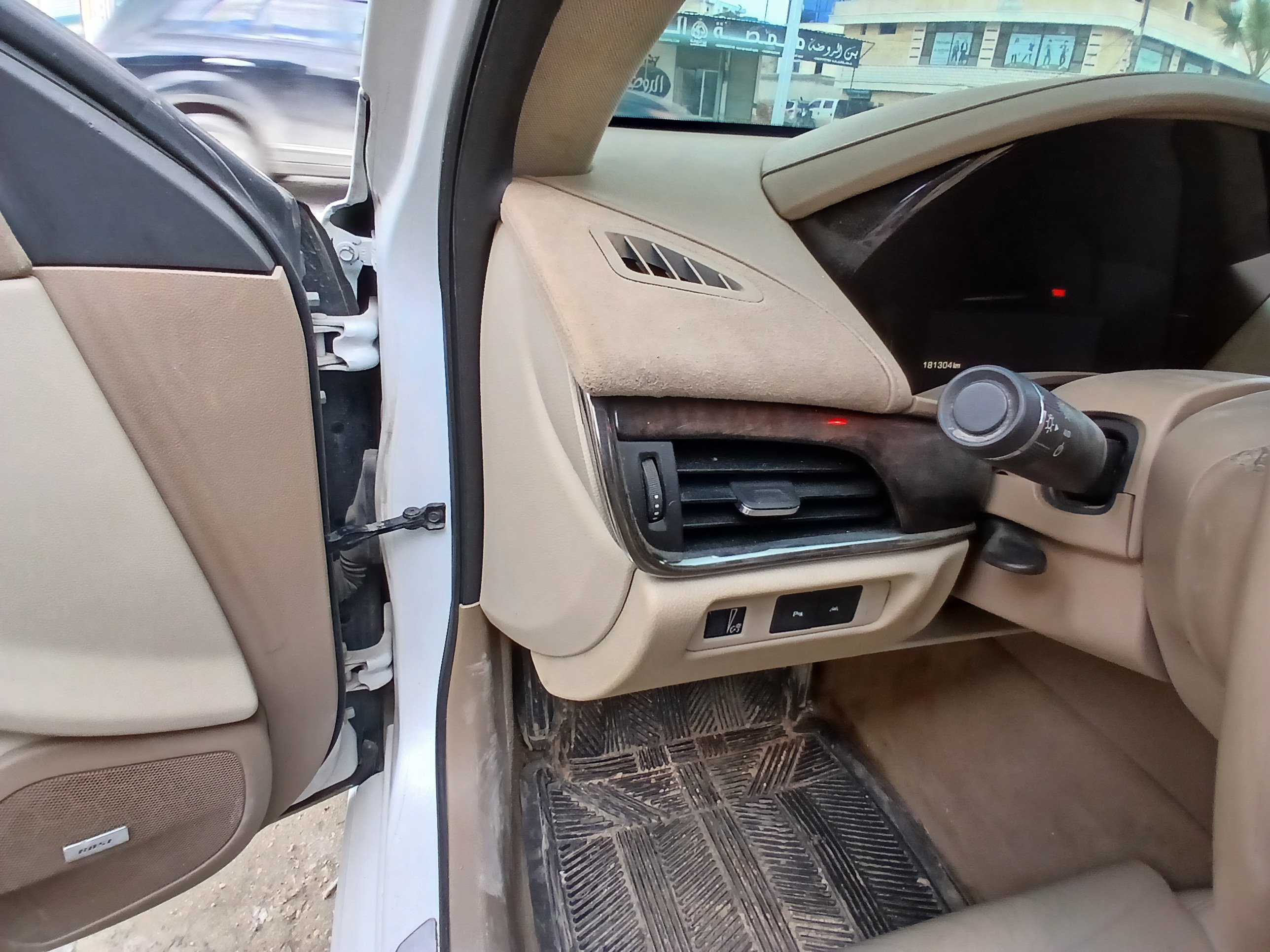 kilometrage car sale cadillac xt4 sport sedan used 2015 aleppo af image