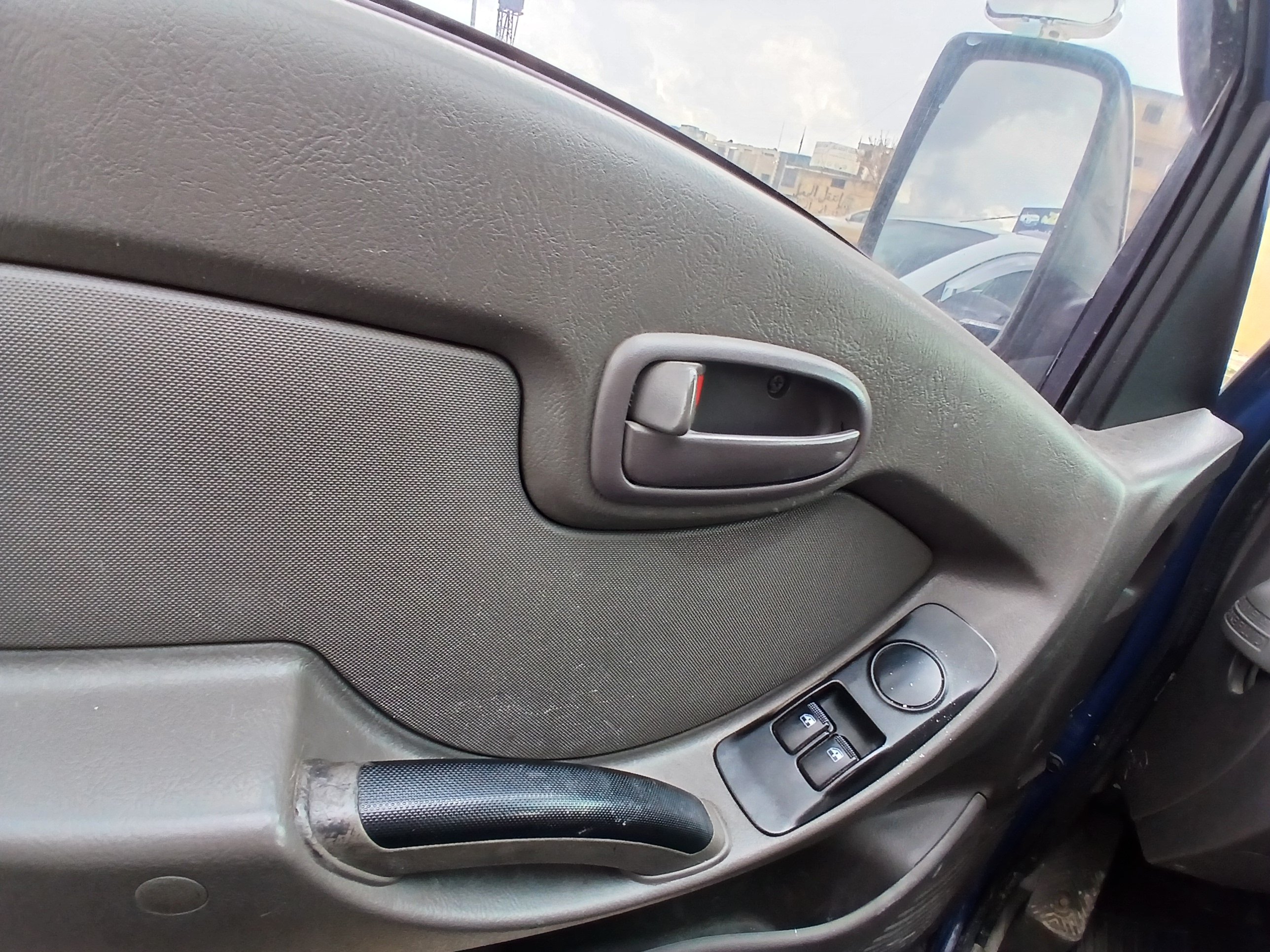 kilometrage car sale hyundai porter ii 2 crdi cargo truck used 2014 aleppo yh image