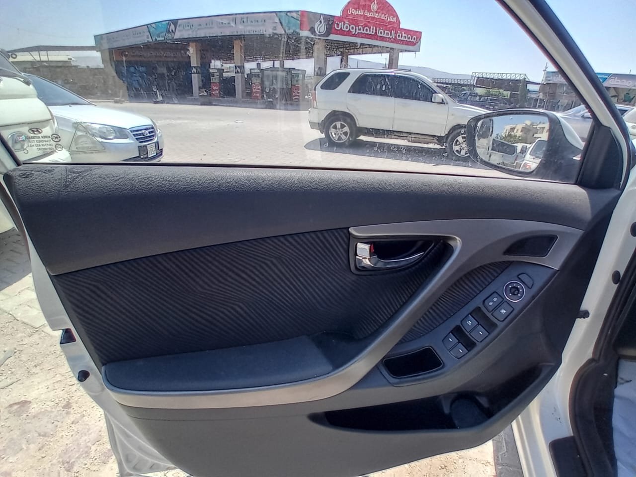 kilometrage car sale hyundai avante m16 gdi sedan used 2011 aleppo au image