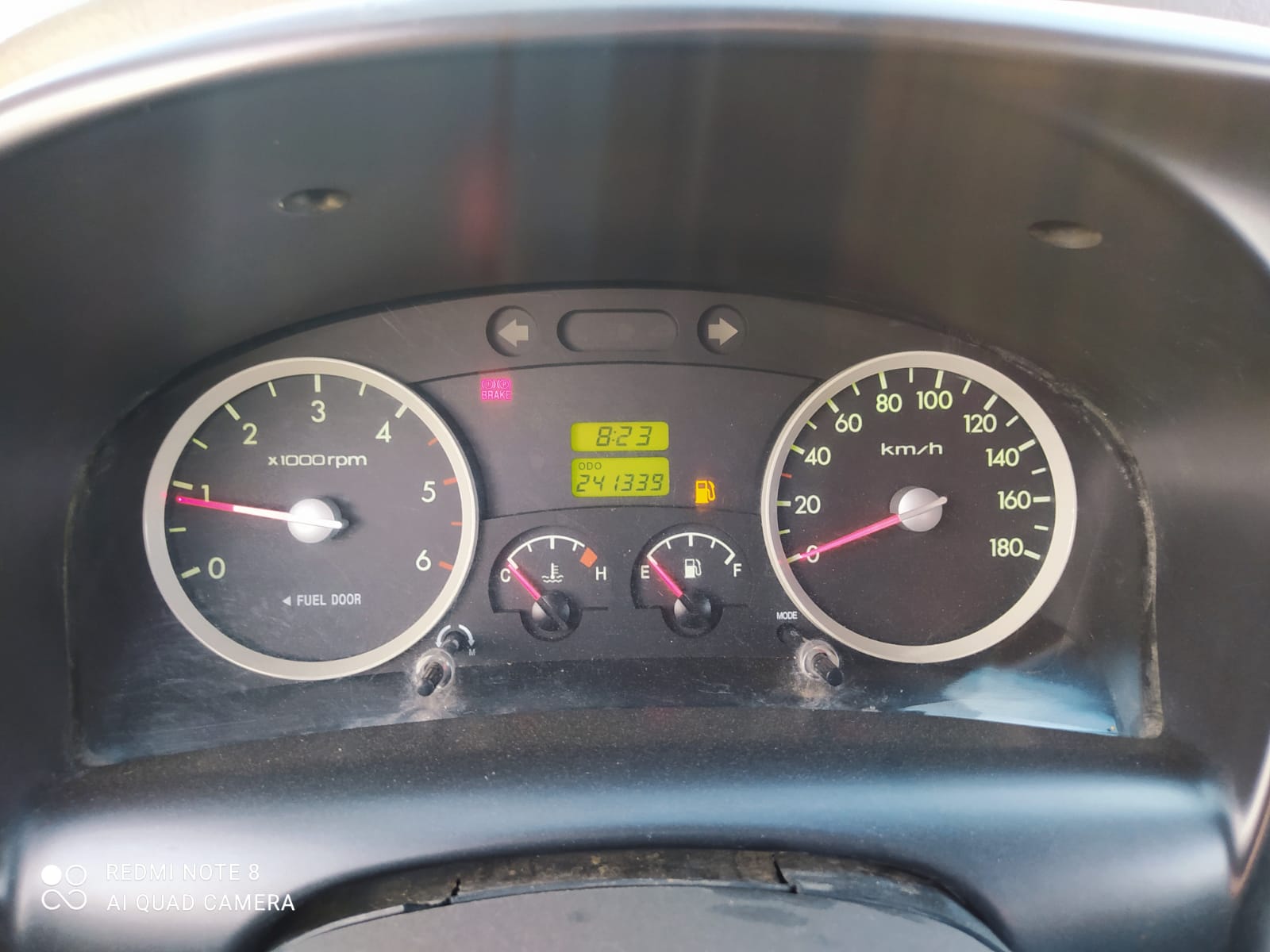 kilometrage car sale hyundai porter ii 2 crdi cargo truck used 2011 aleppo pz image