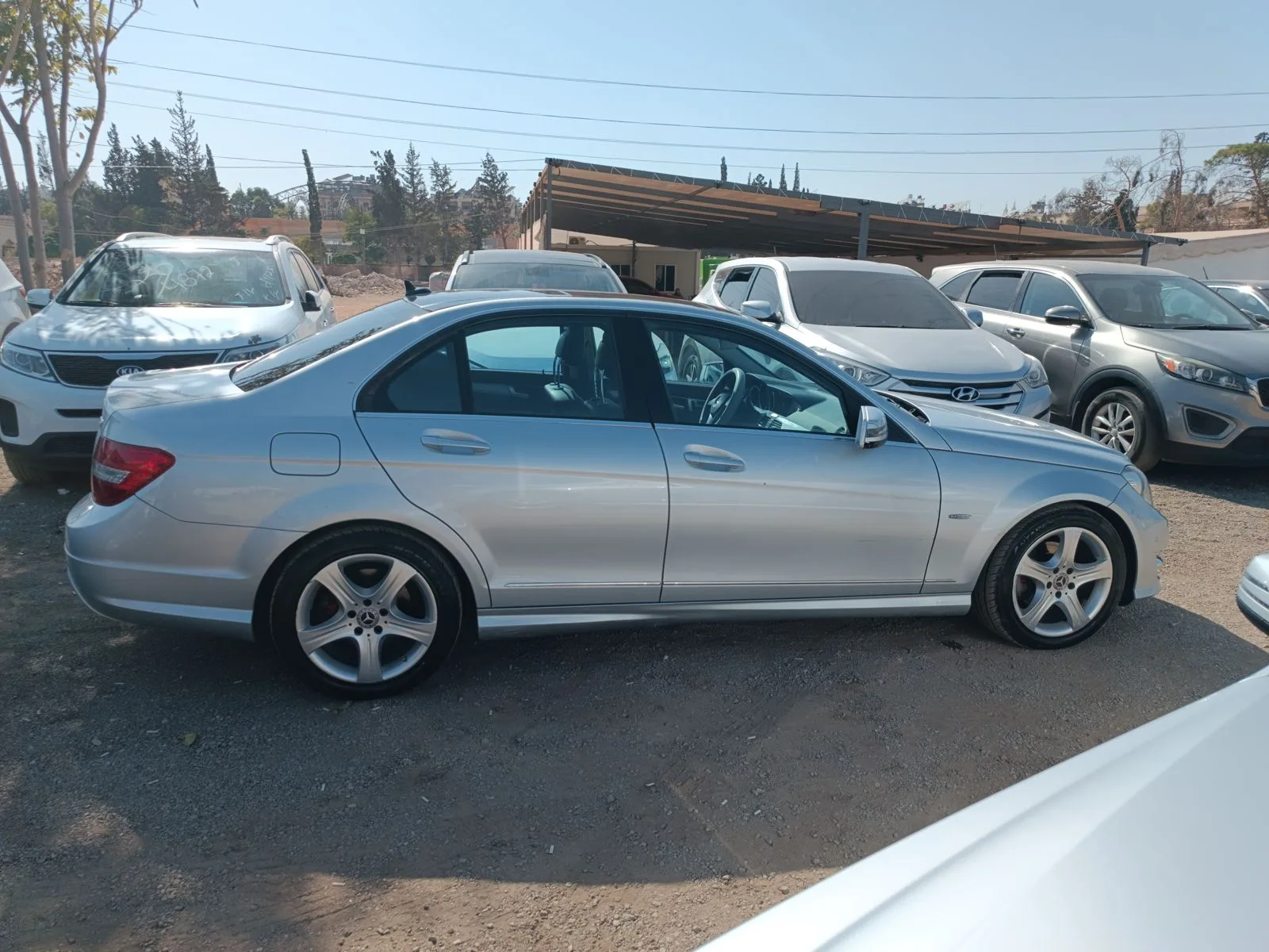 kilometrage car sale mercedes benz c class c 200 sedan used 2013 aleppo xj image