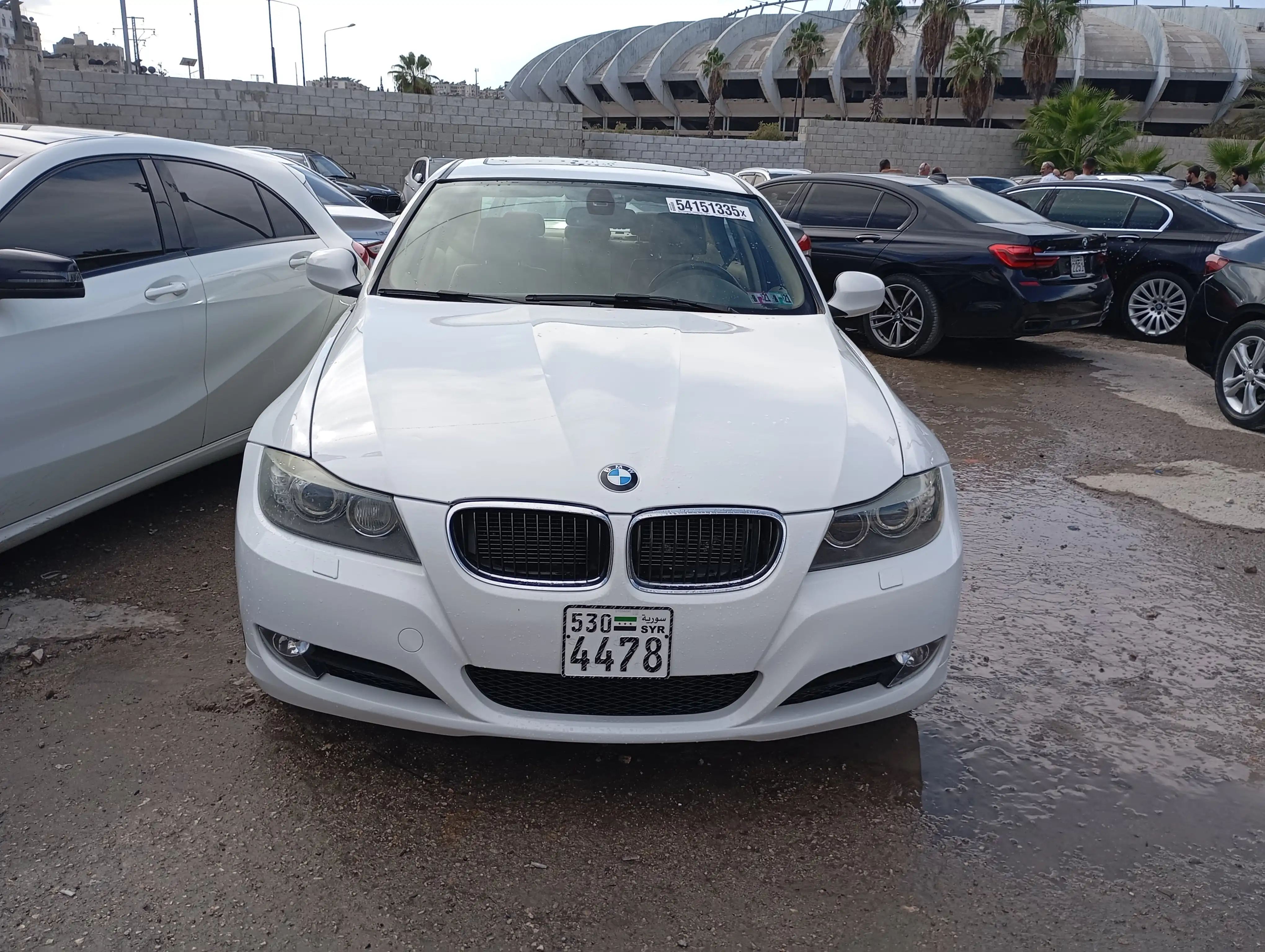 kilometrage car sale bmw 3 series 320 i sedan used 2011 aleppo qj image